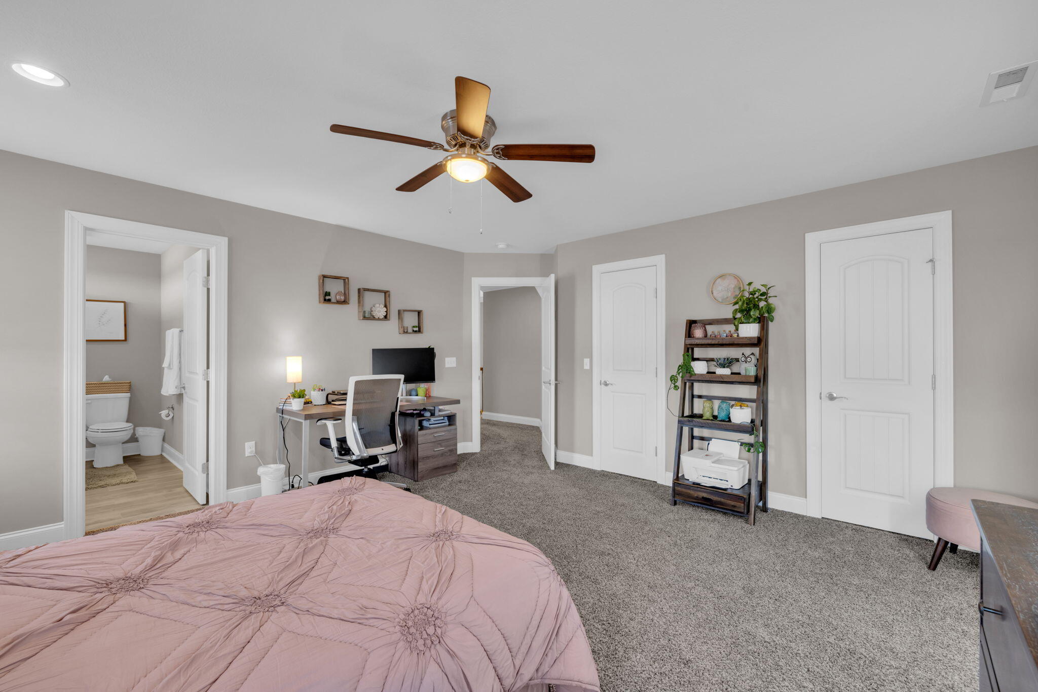 6084 Breezy Hollow Lane