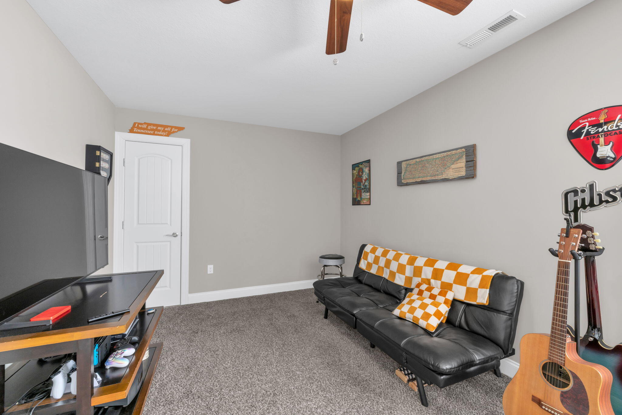 6084 Breezy Hollow Lane