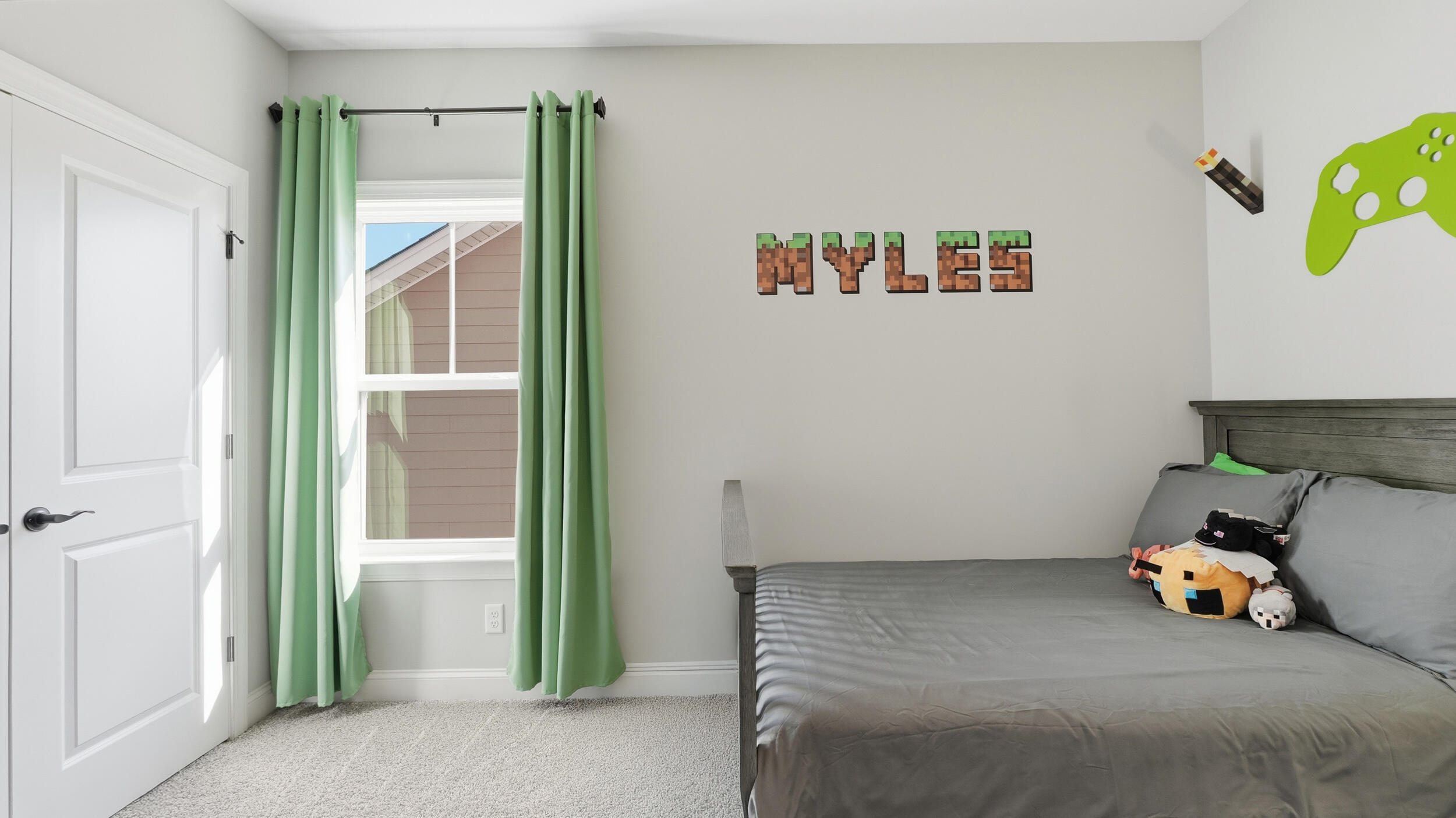 3590 Weathervane Loop