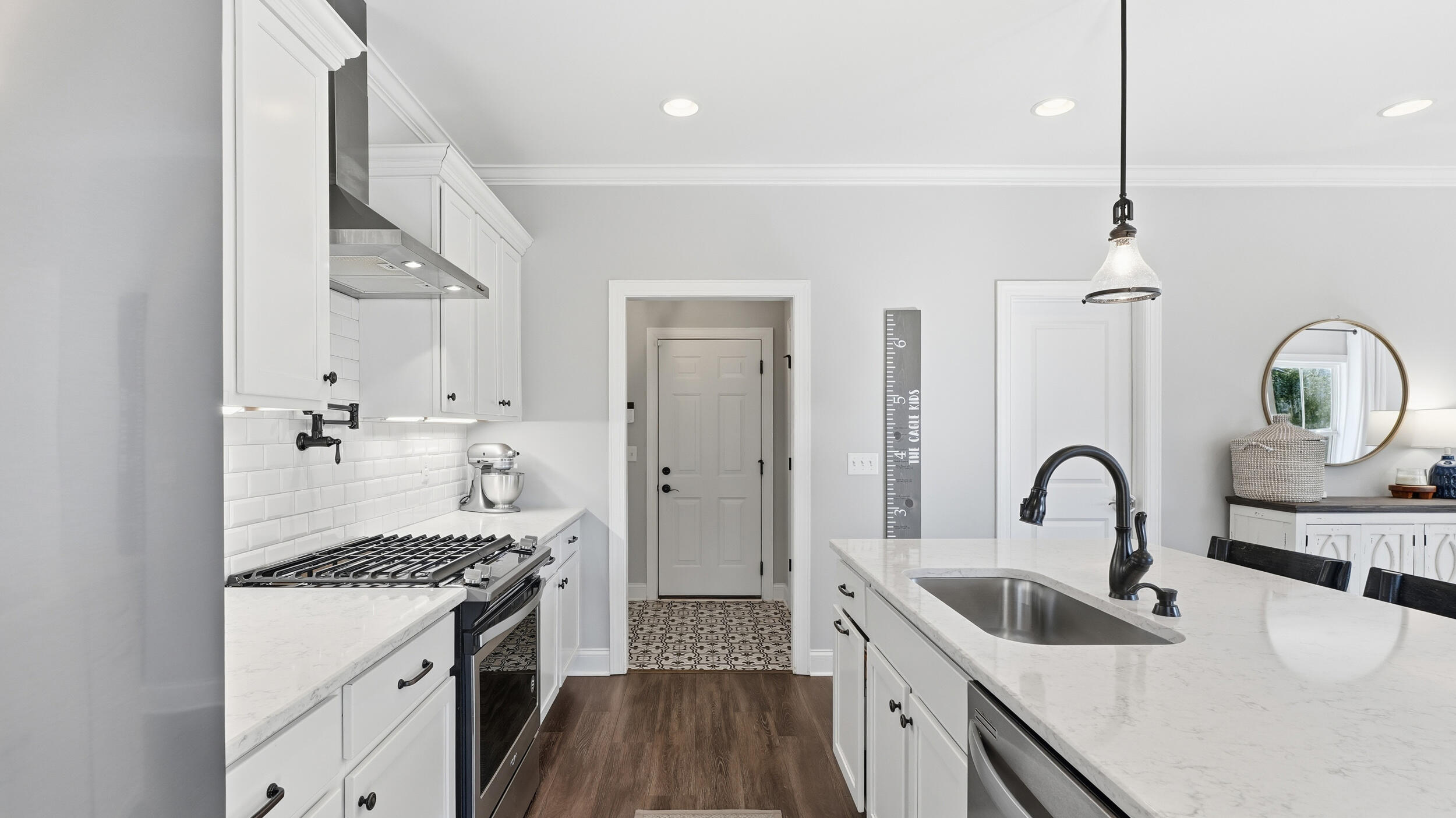 3590 Weathervane Loop