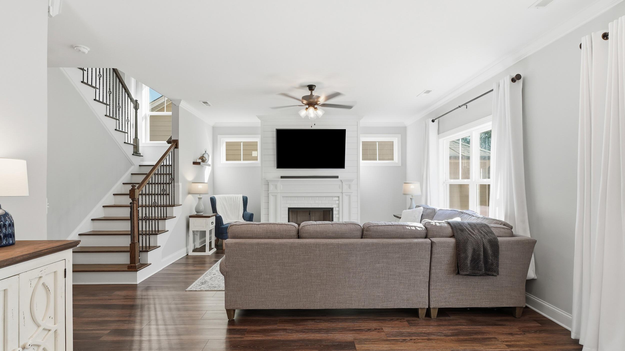 3590 Weathervane Loop