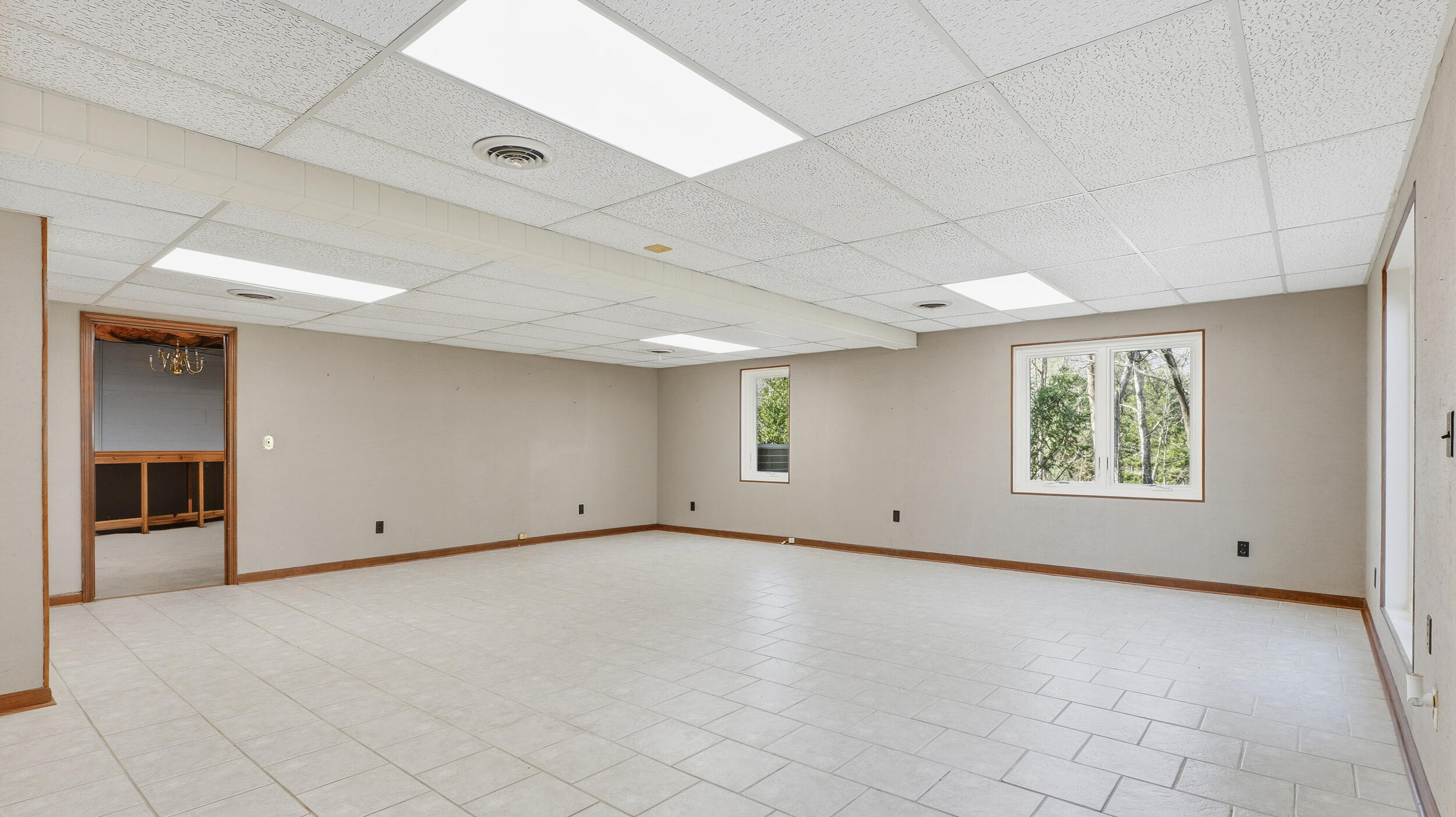 755 Golf View Drive NW