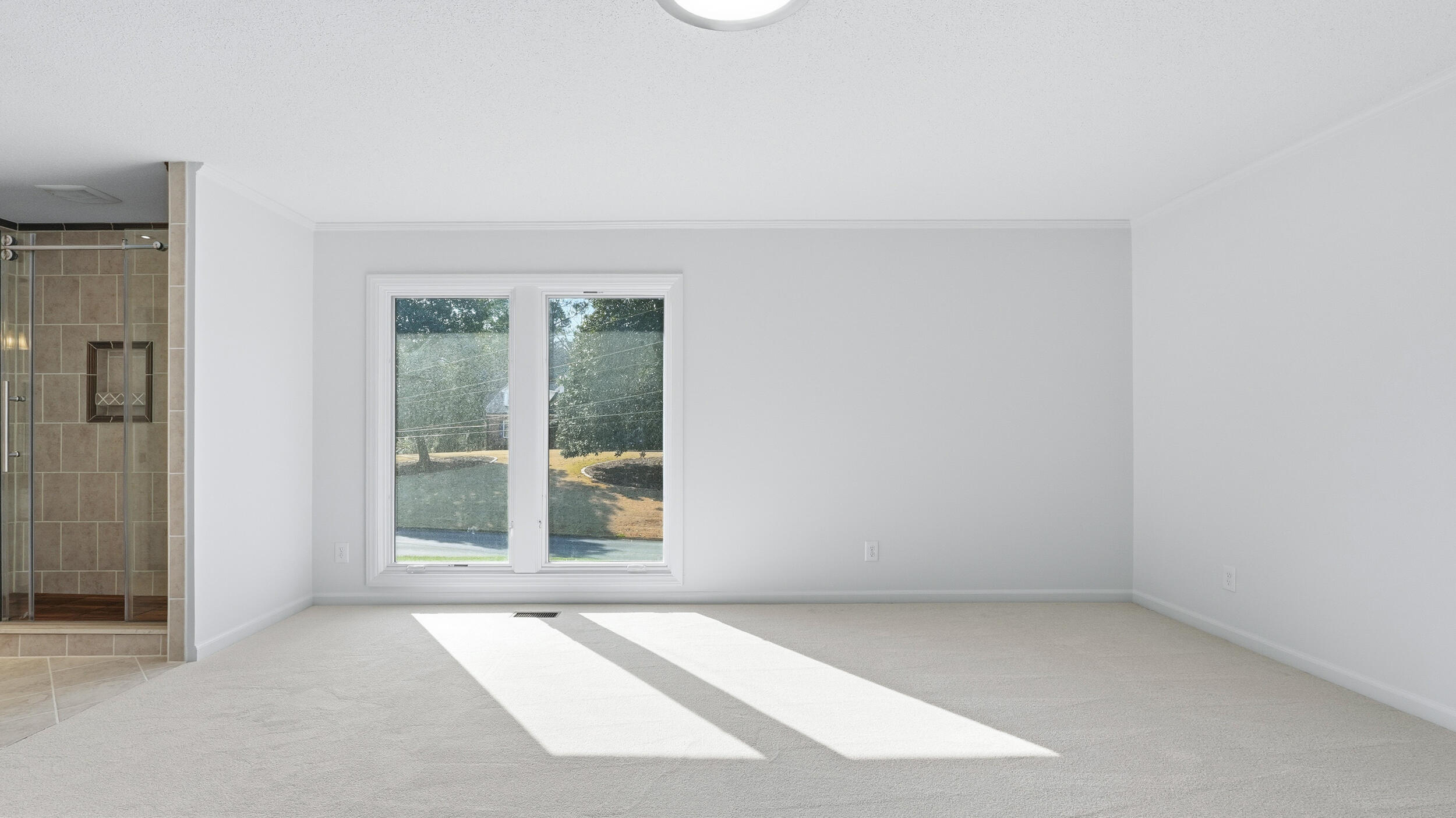 755 Golf View Drive NW