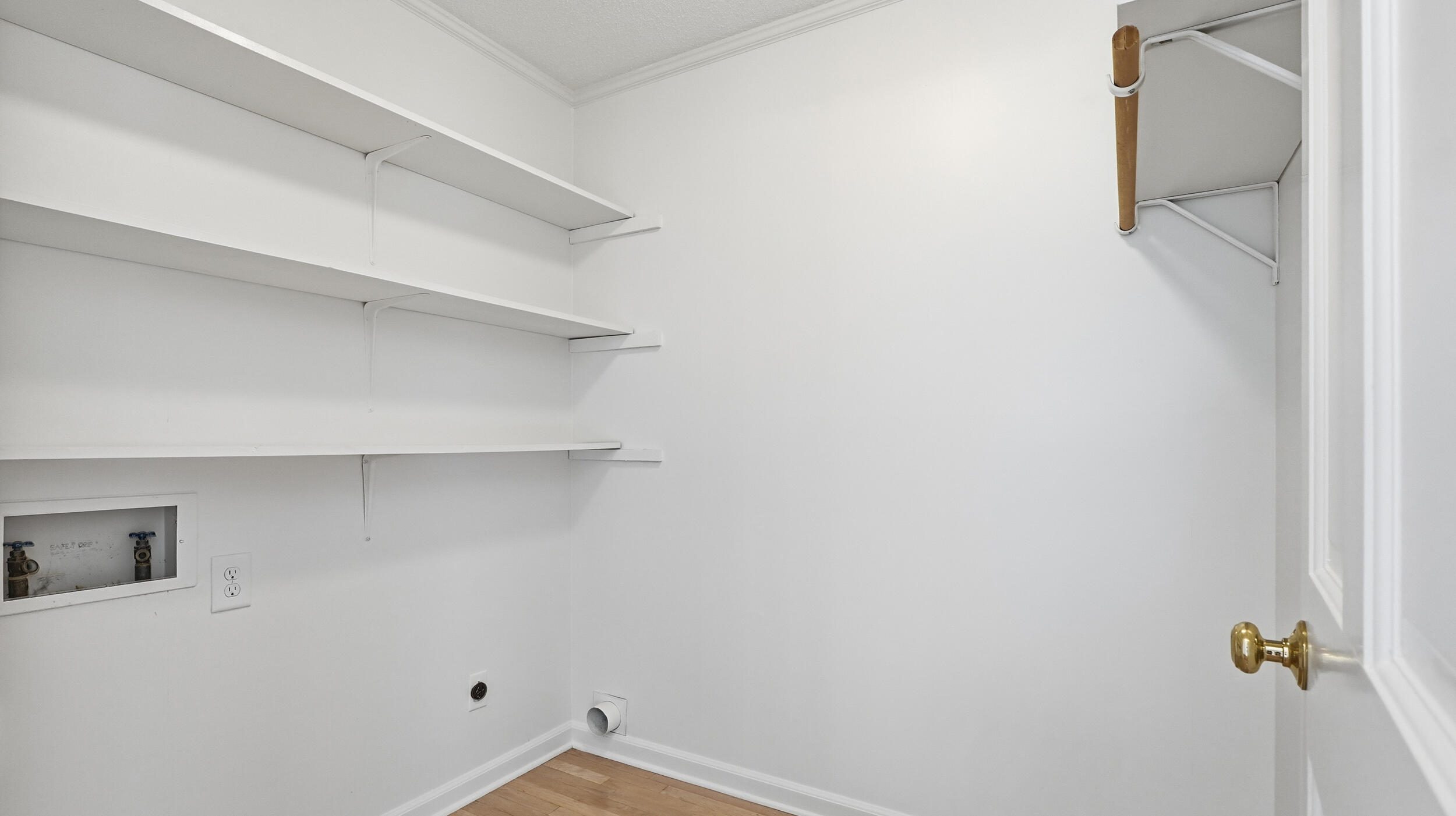 755 Golf View Drive NW