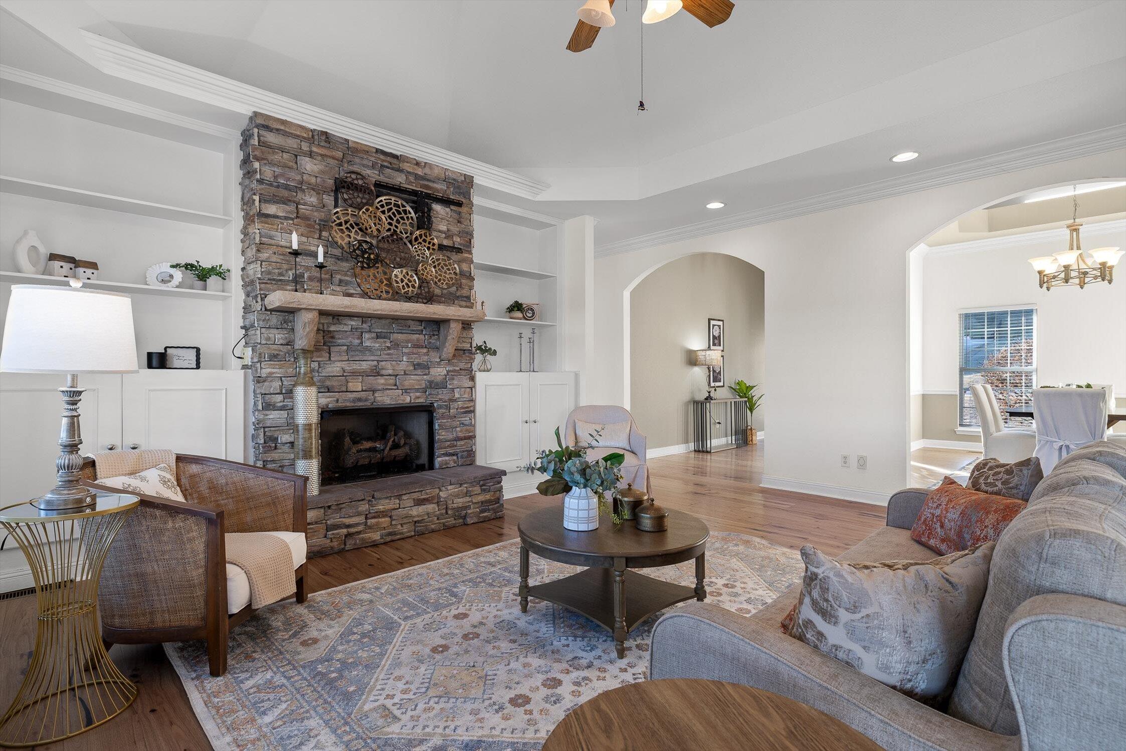 140 Thorncrest Drive