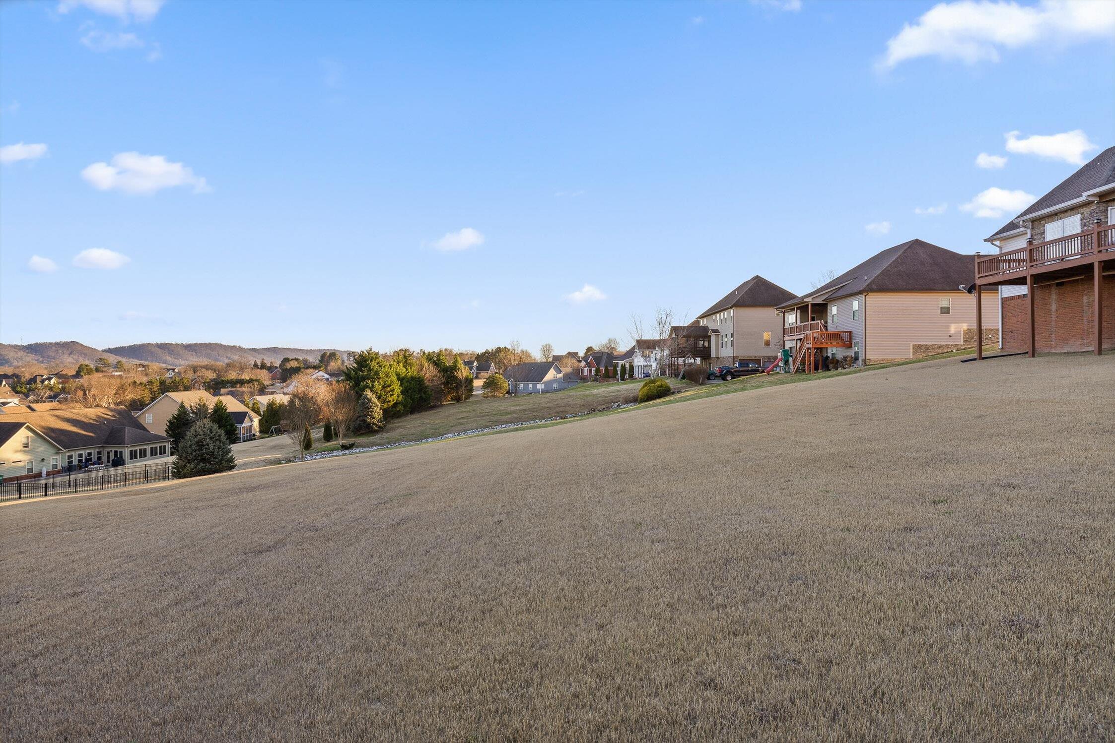 140 Thorncrest Drive