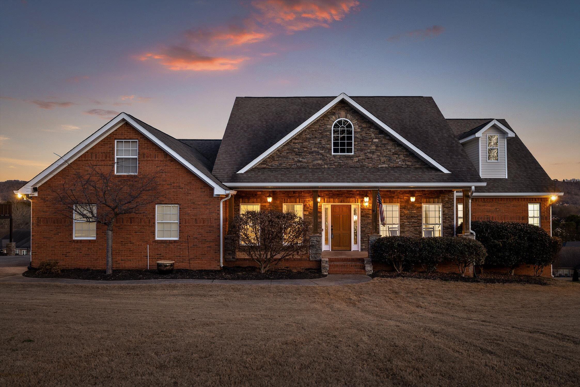 140 Thorncrest Drive