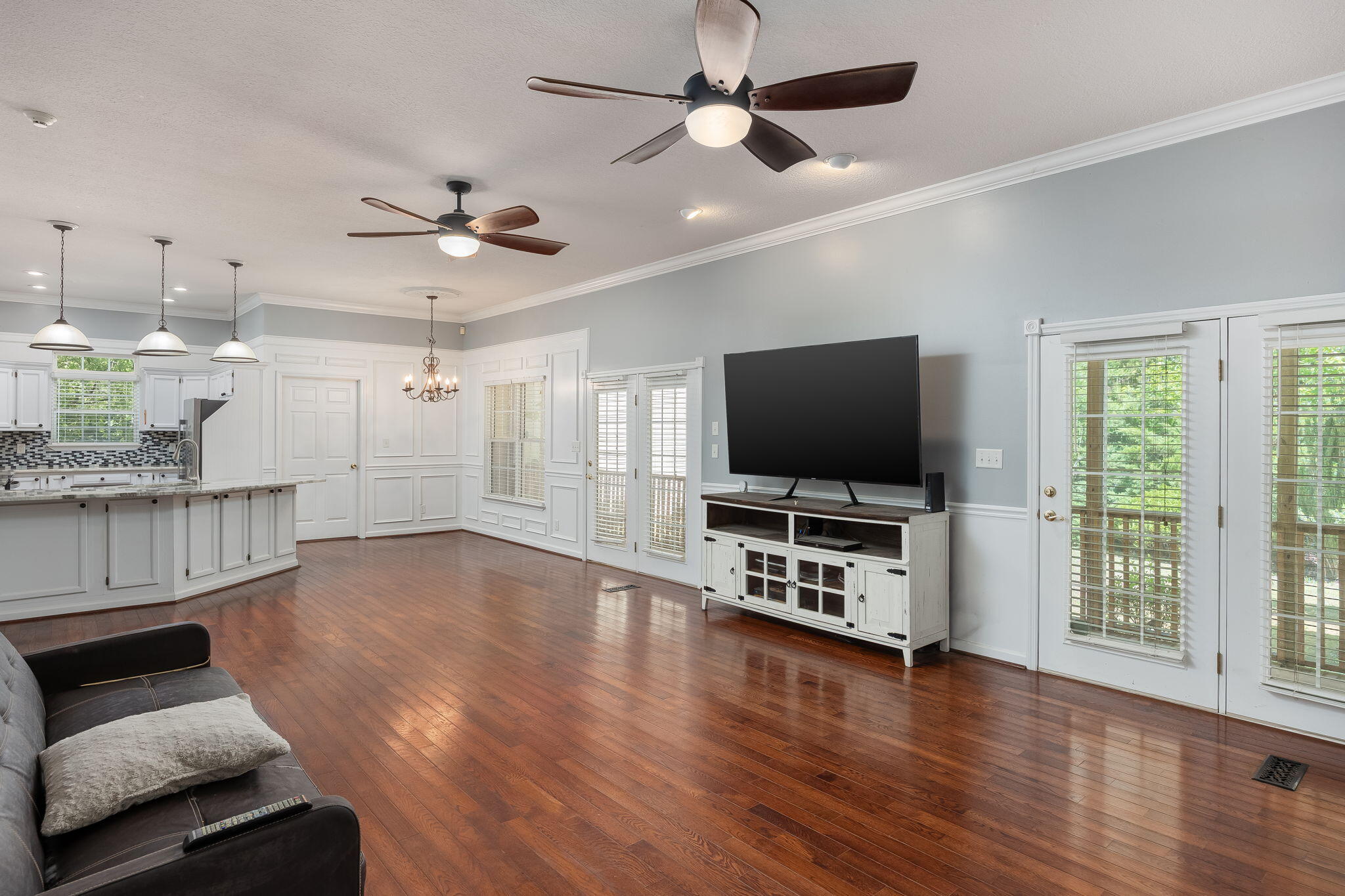 8970 Daisy Dallas Road
