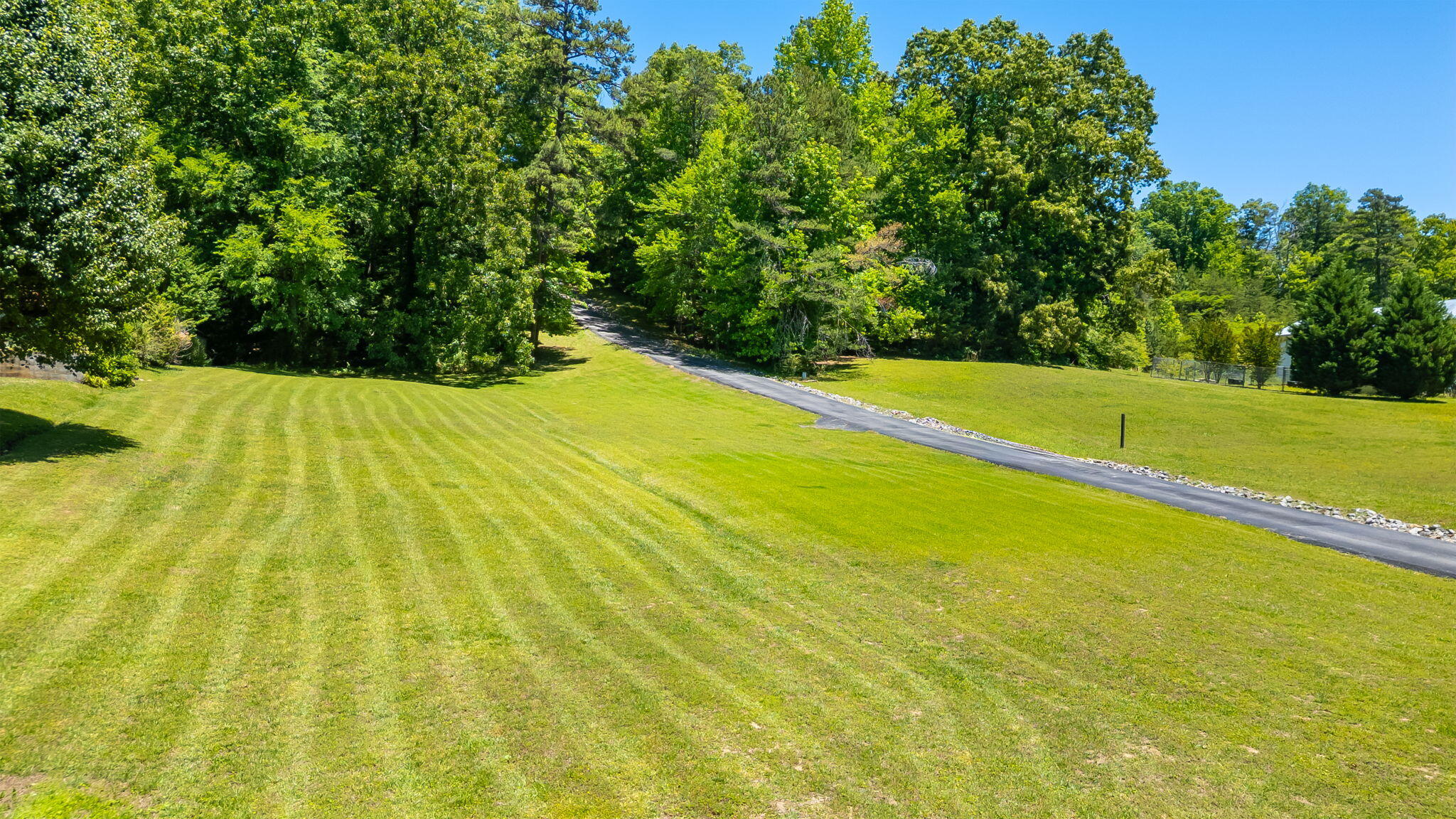 8970 Daisy Dallas Road