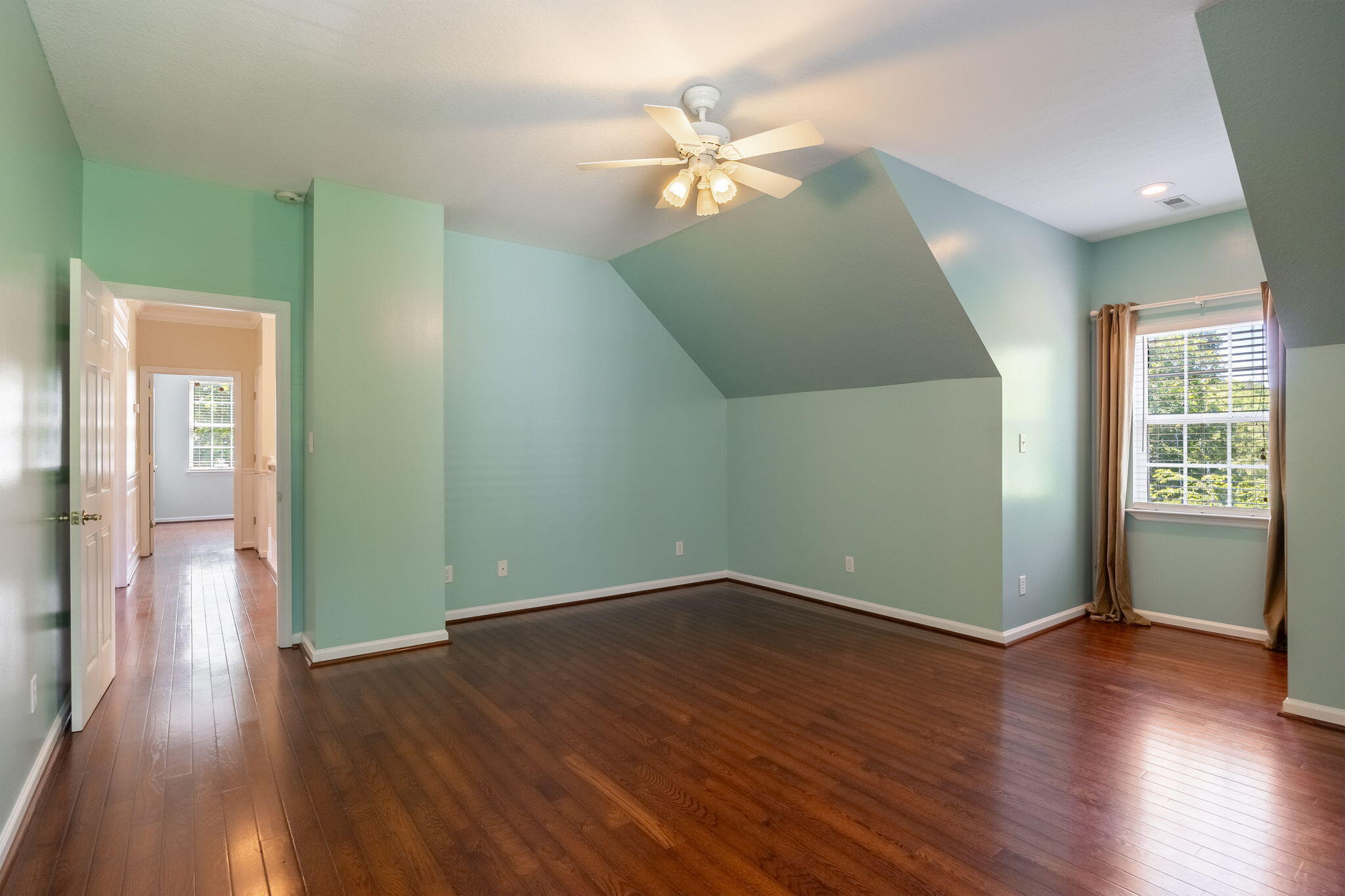 8970 Daisy Dallas Road