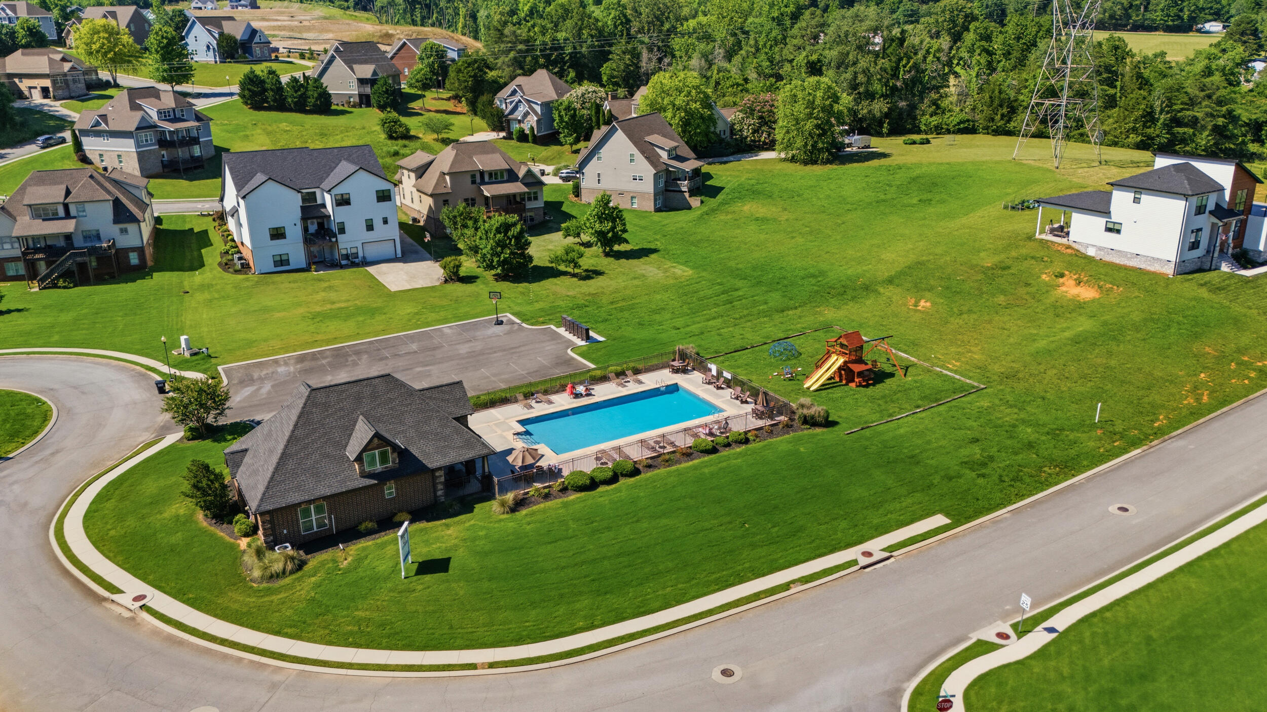 10607 Flicker Way