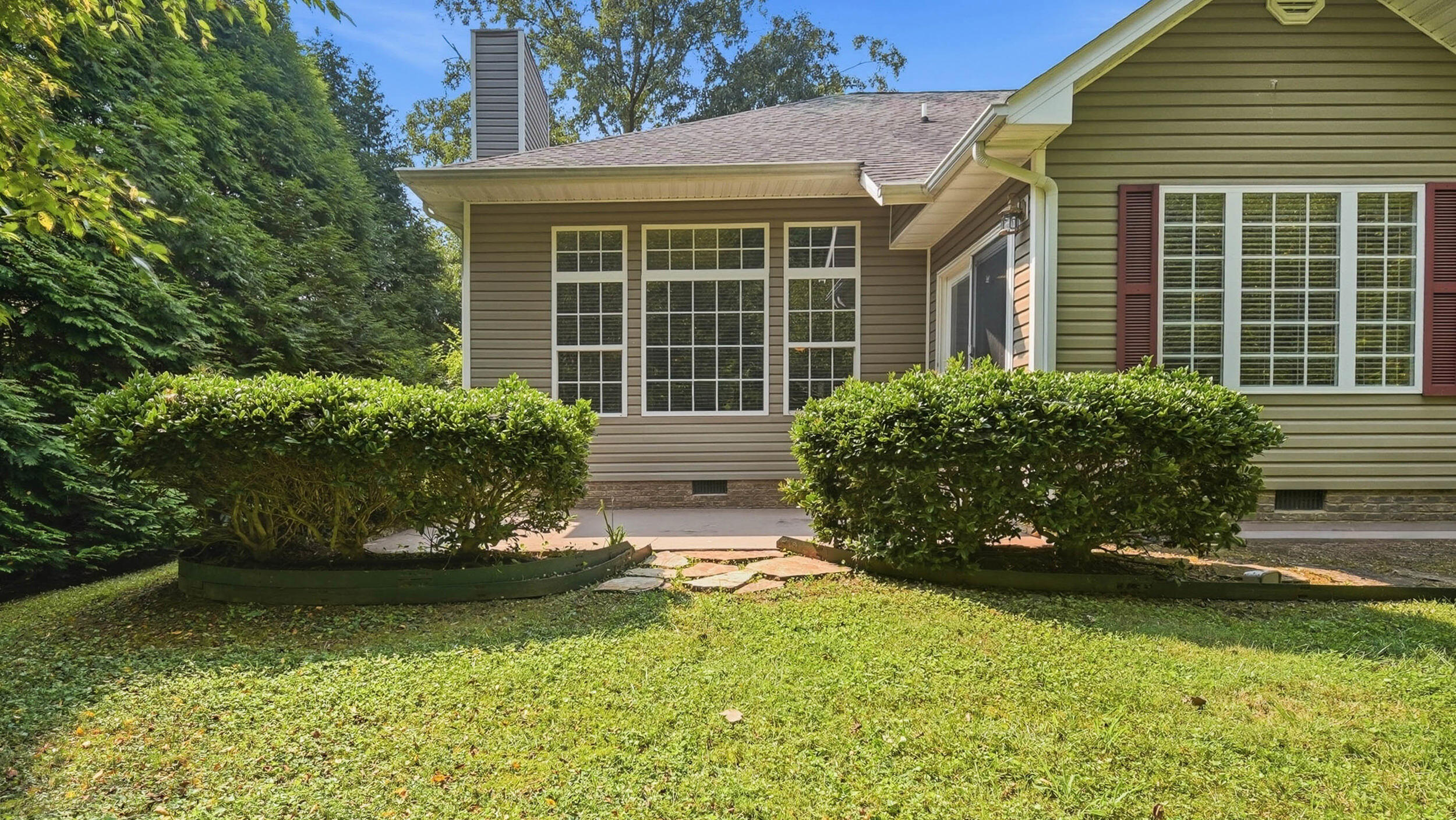 12200 Tobacco Road