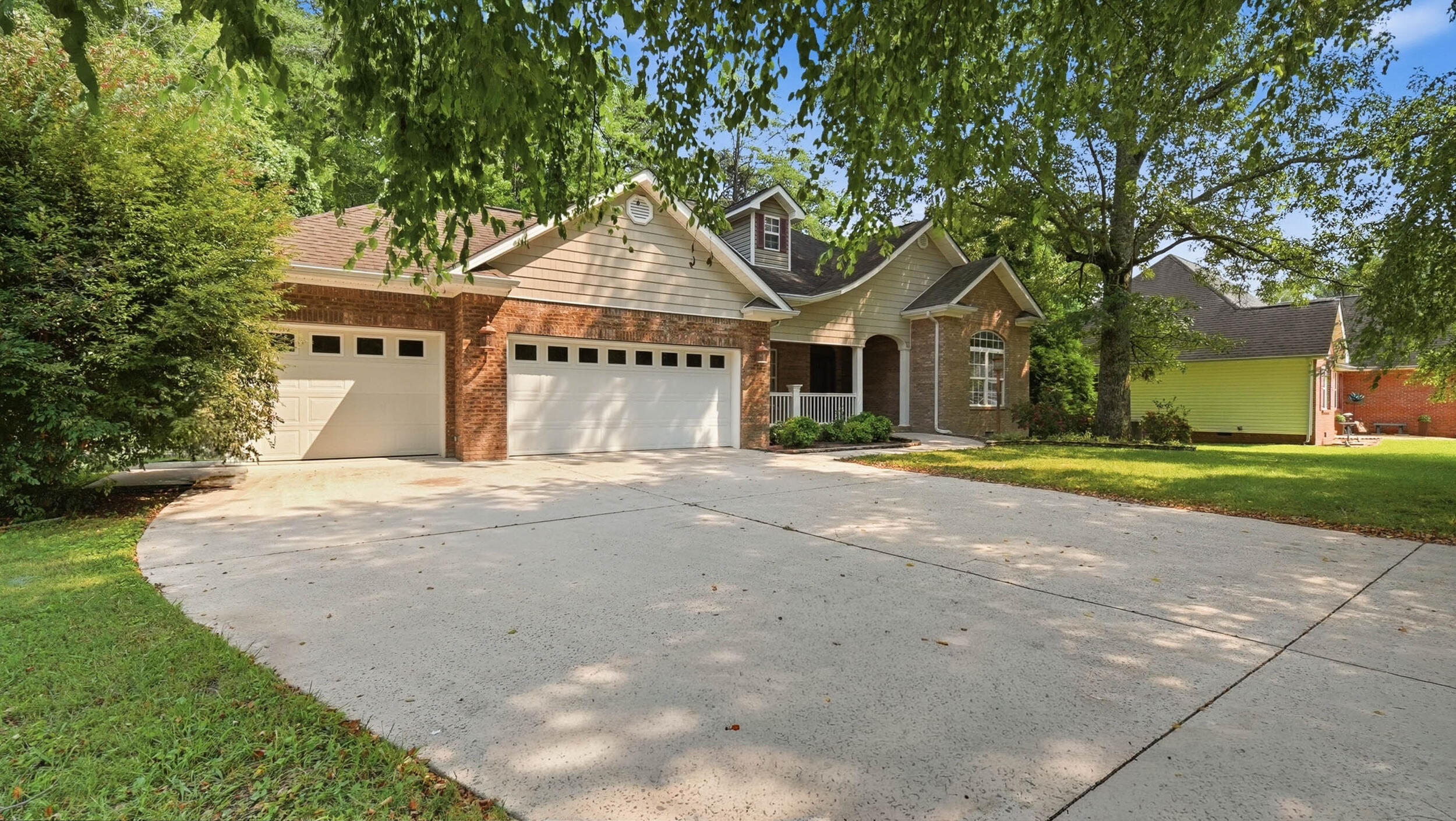 12200 Tobacco Road
