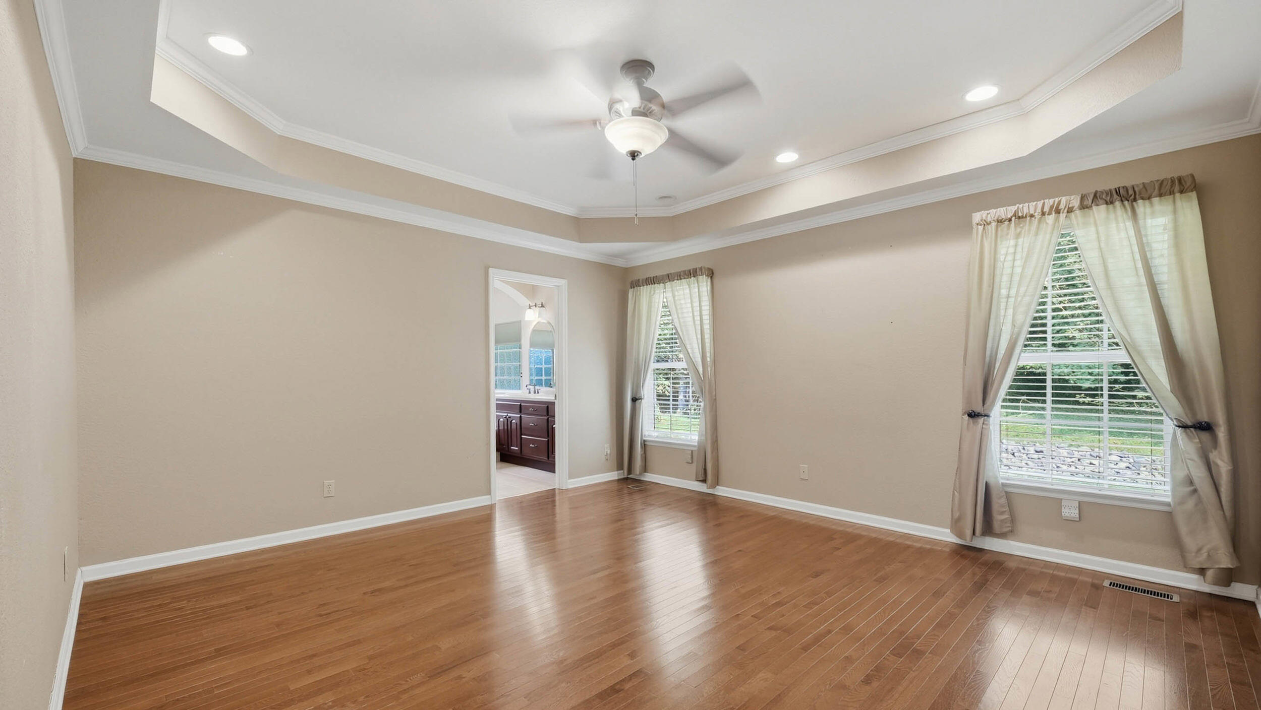 12200 Tobacco Road