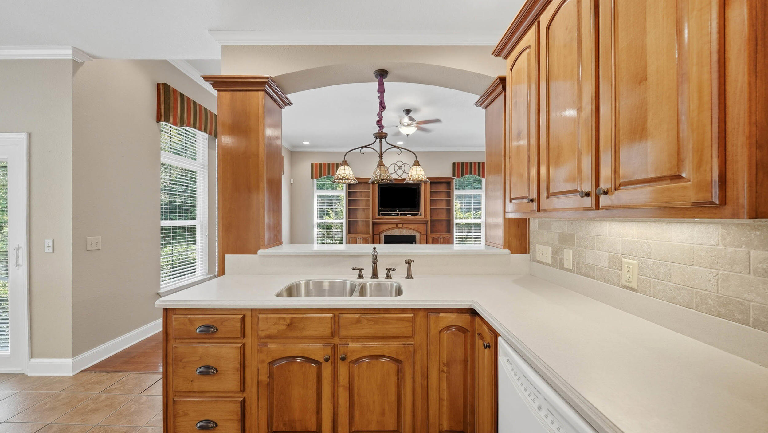 12200 Tobacco Road