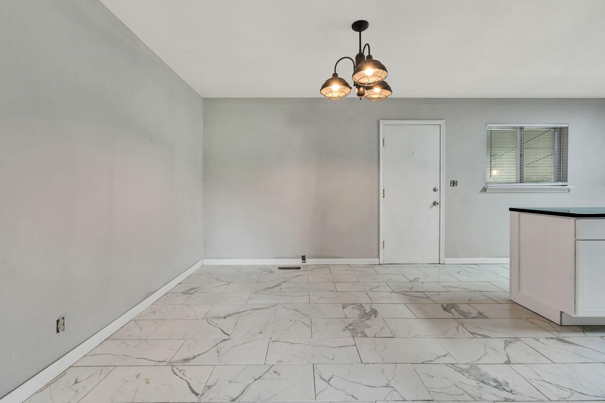 3615 Ridgeside Road