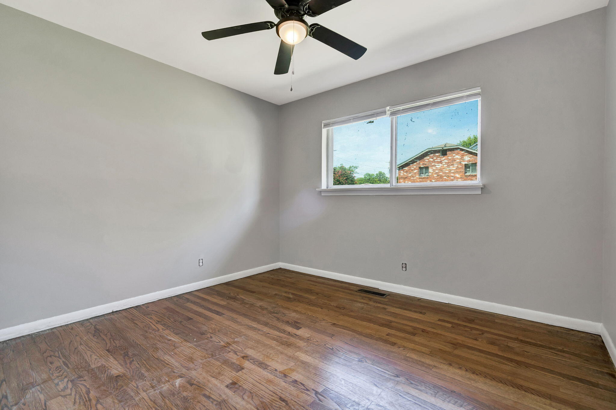 3615 Ridgeside Road