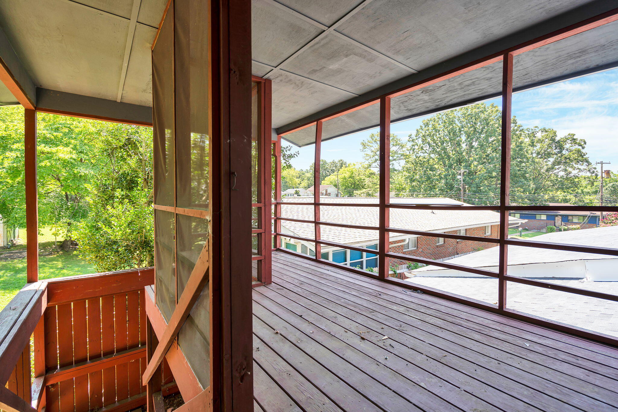 3615 Ridgeside Road