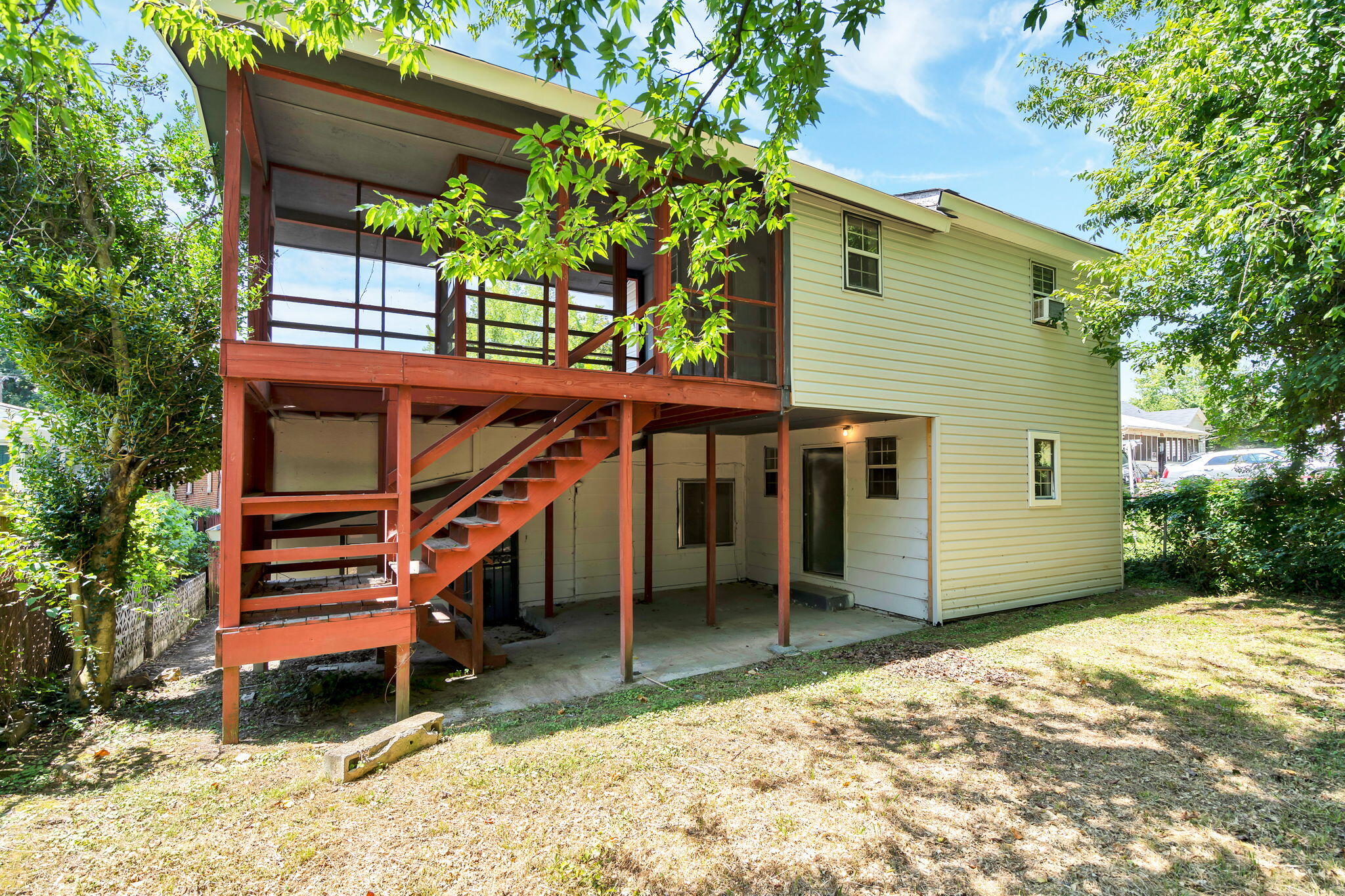 3615 Ridgeside Road