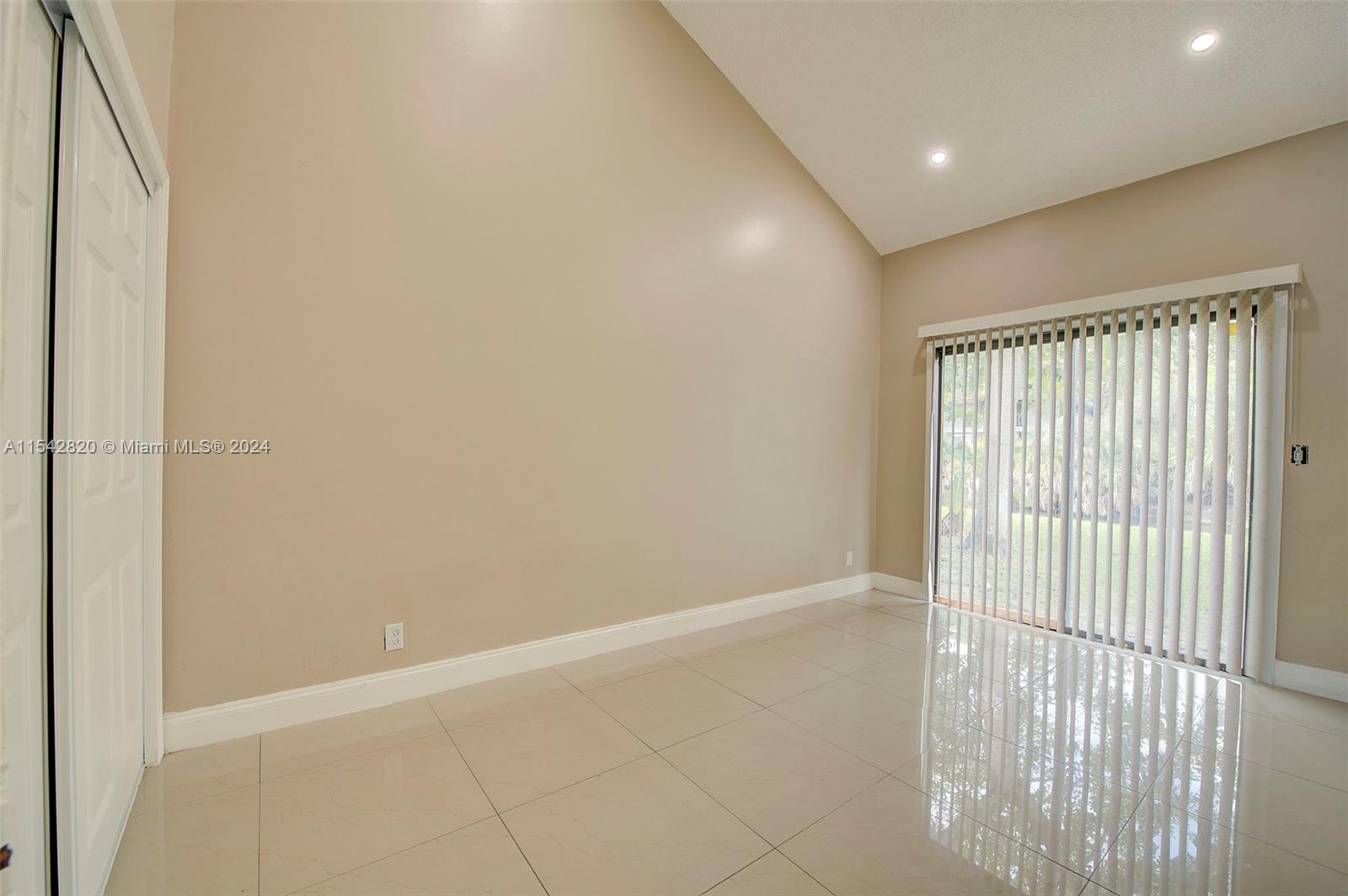 2413 NW 55th Ter # 2413