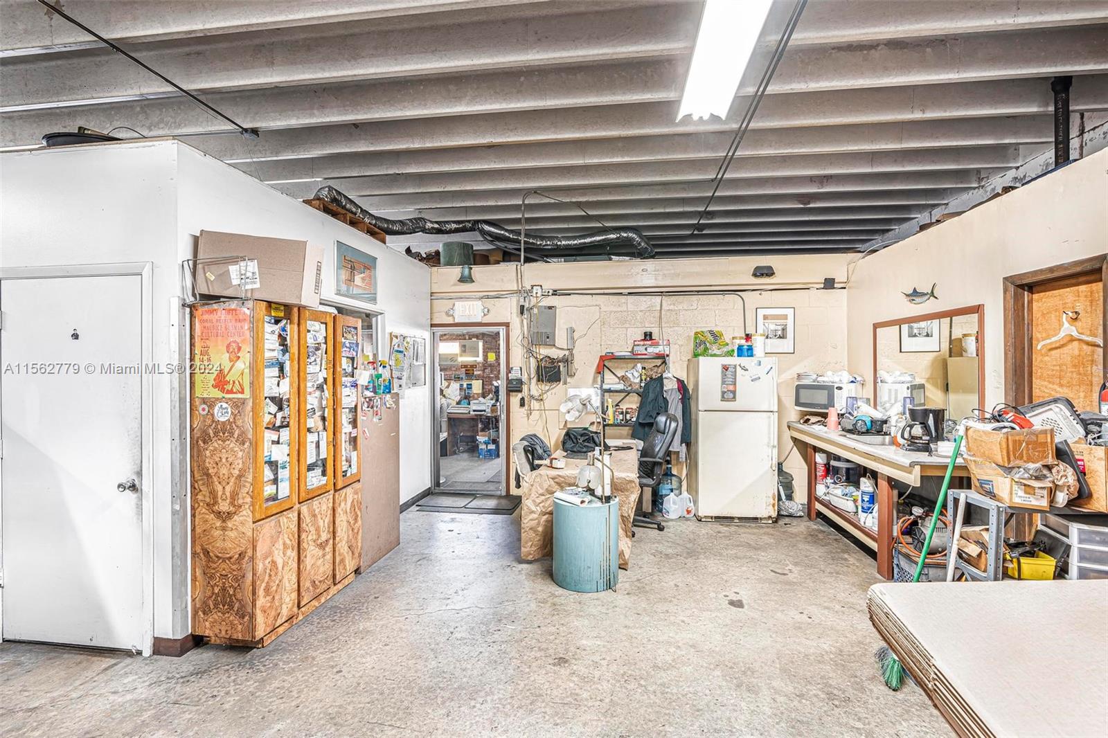 442 S Dixie Hwy E