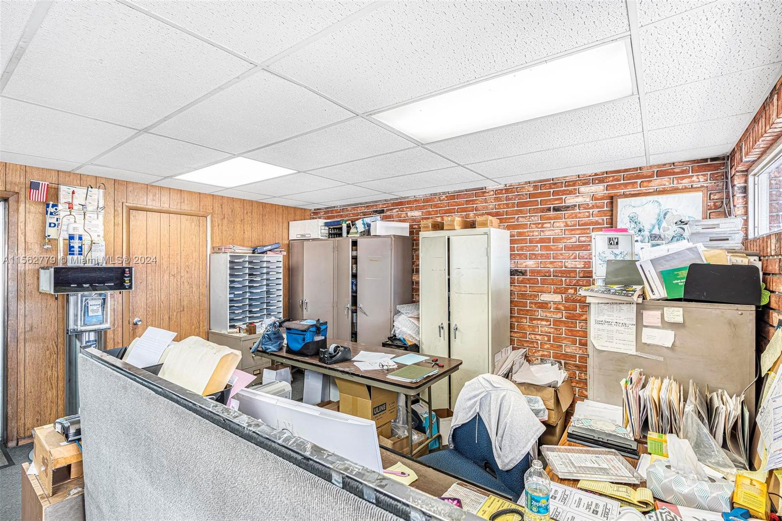 442 S Dixie Hwy E