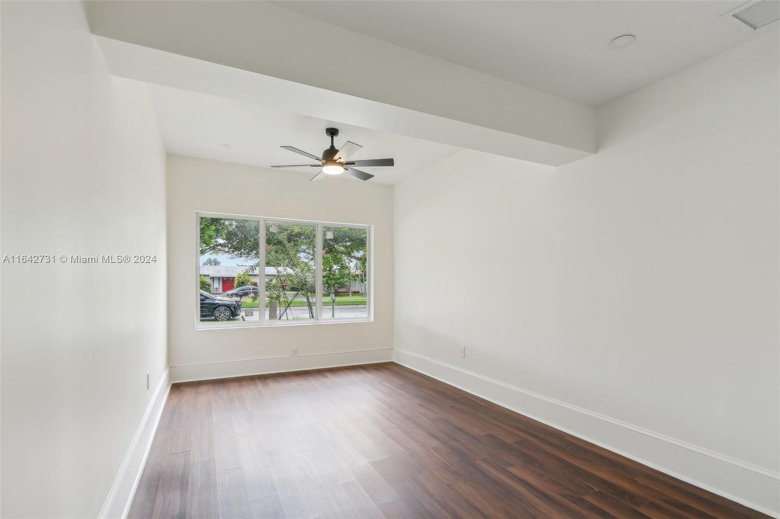 10500 Sunset Strip