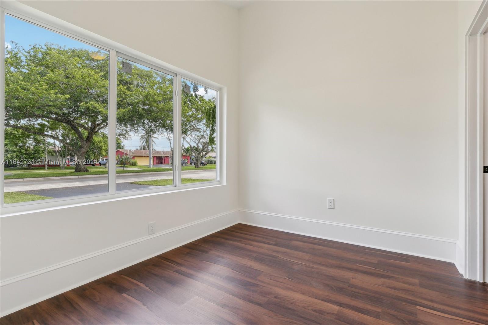 10500 Sunset Strip