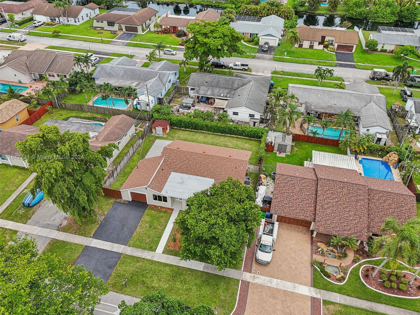 10500 Sunset Strip