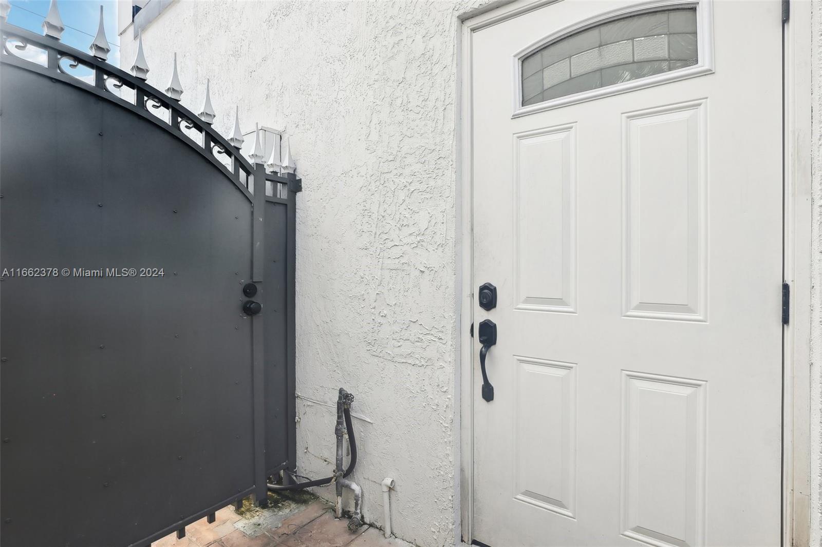674 NW 127th Ave