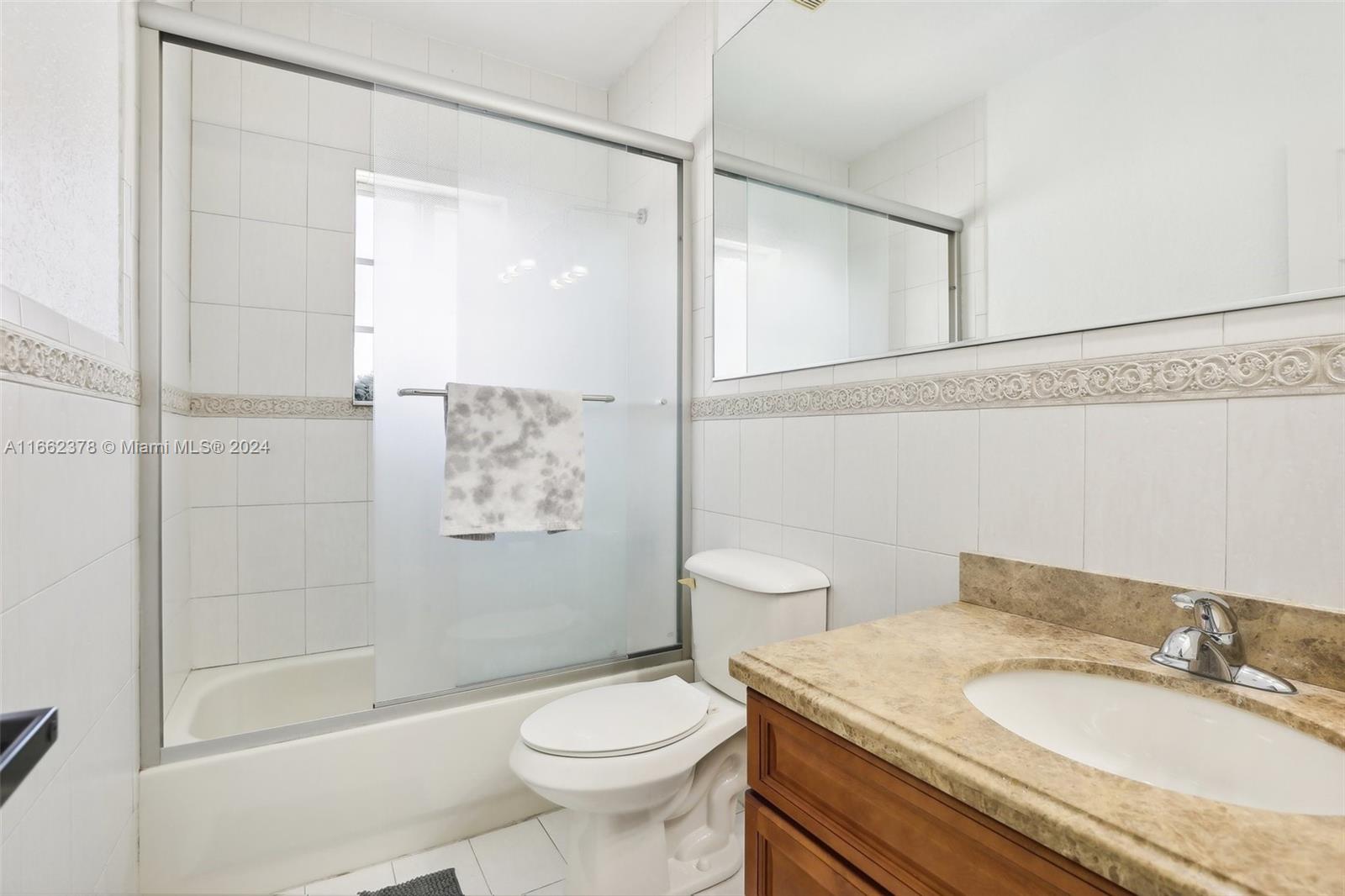674 NW 127th Ave