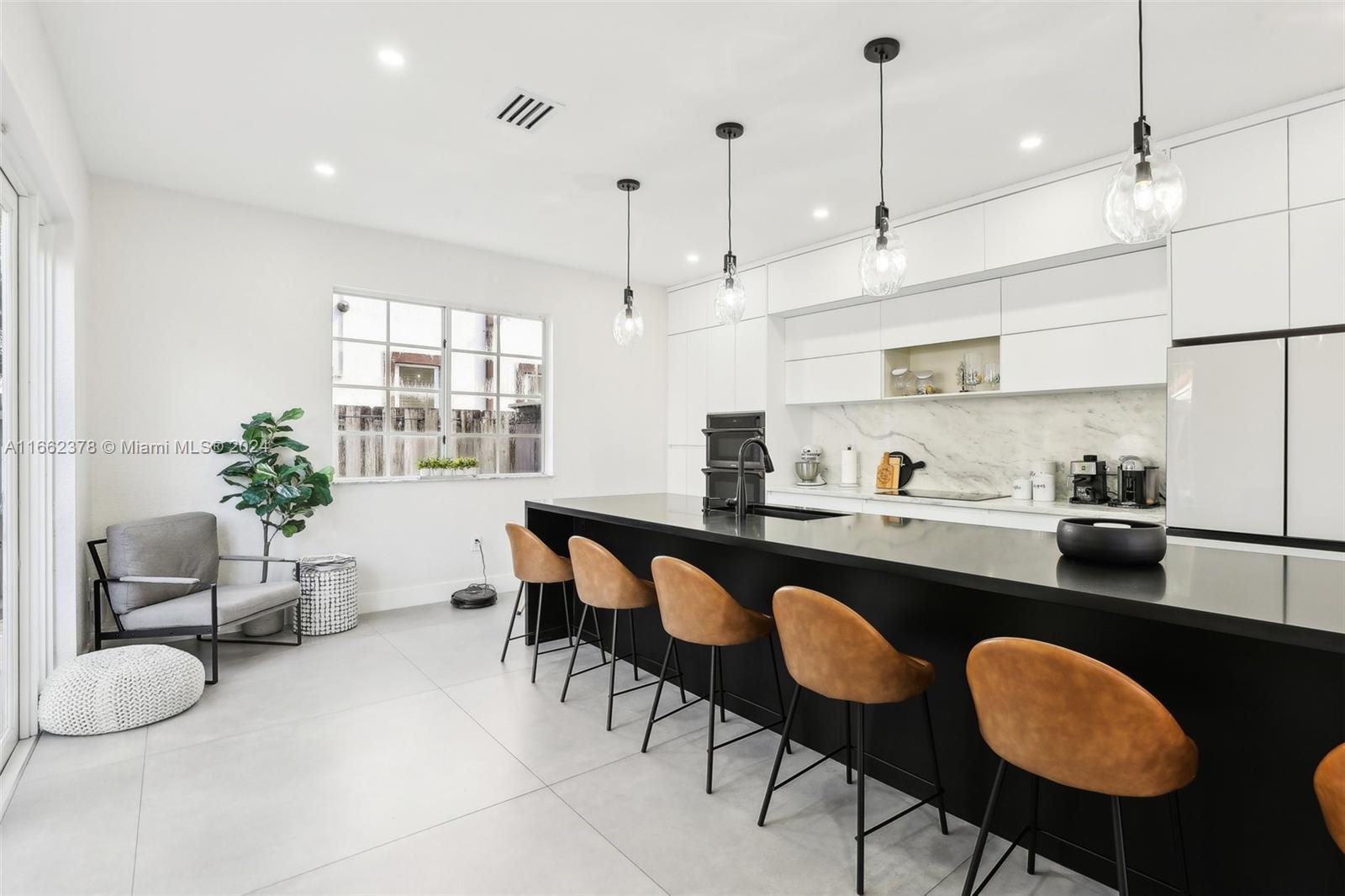 674 NW 127th Ave