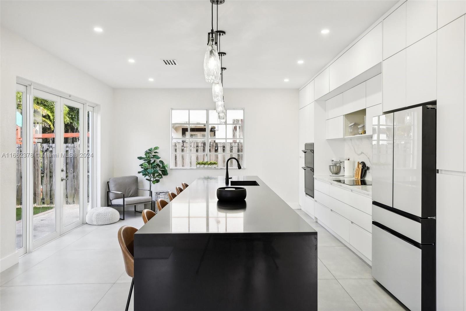 674 NW 127th Ave