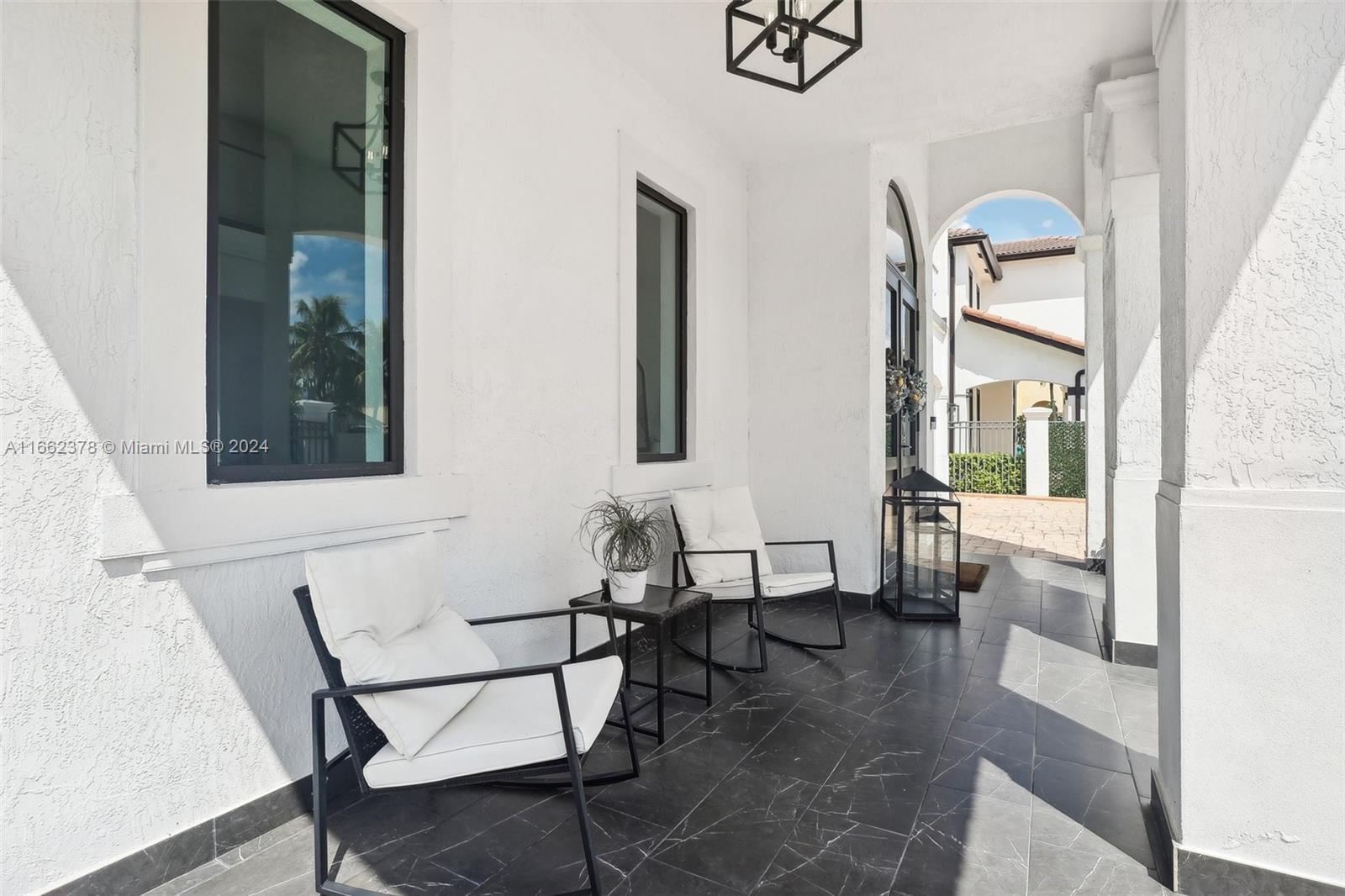 674 NW 127th Ave