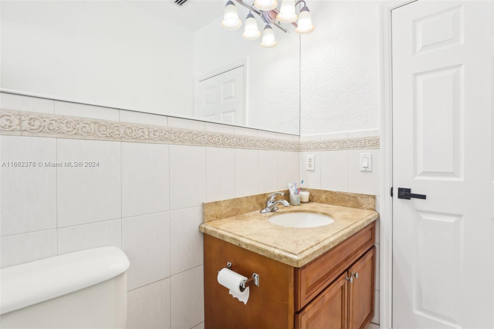 674 NW 127th Ave
