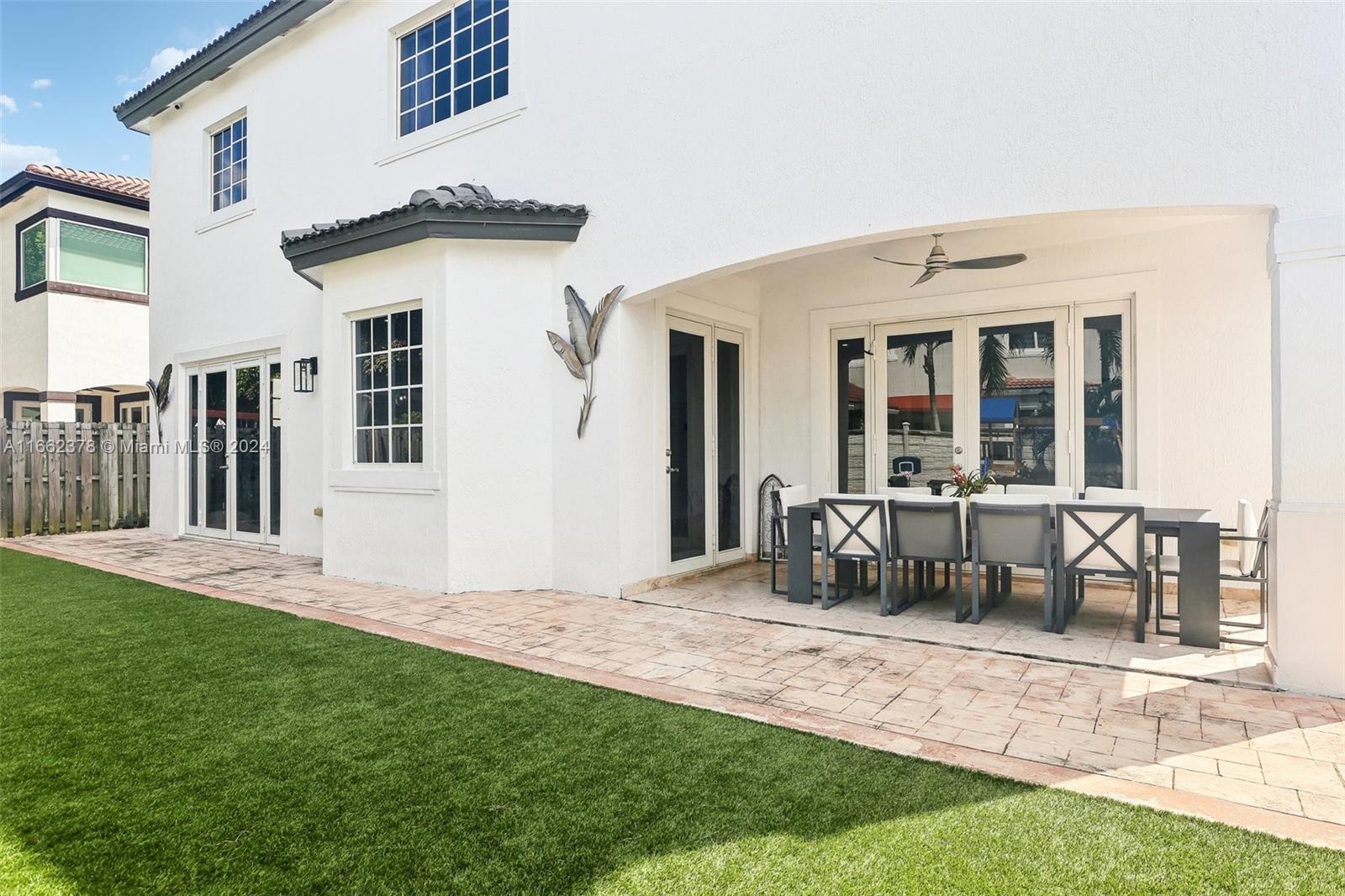 674 NW 127th Ave