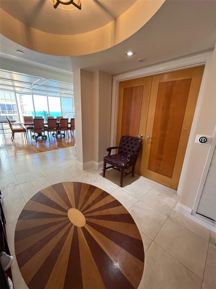 17555 Collins Ave # 1208