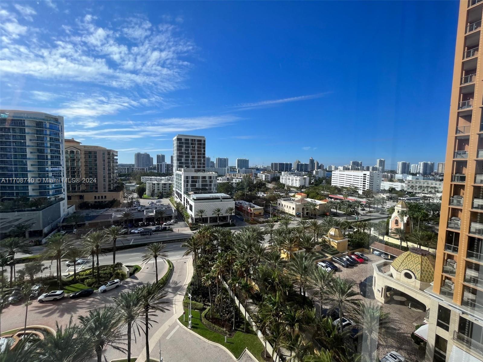 17555 Collins Ave # 1208