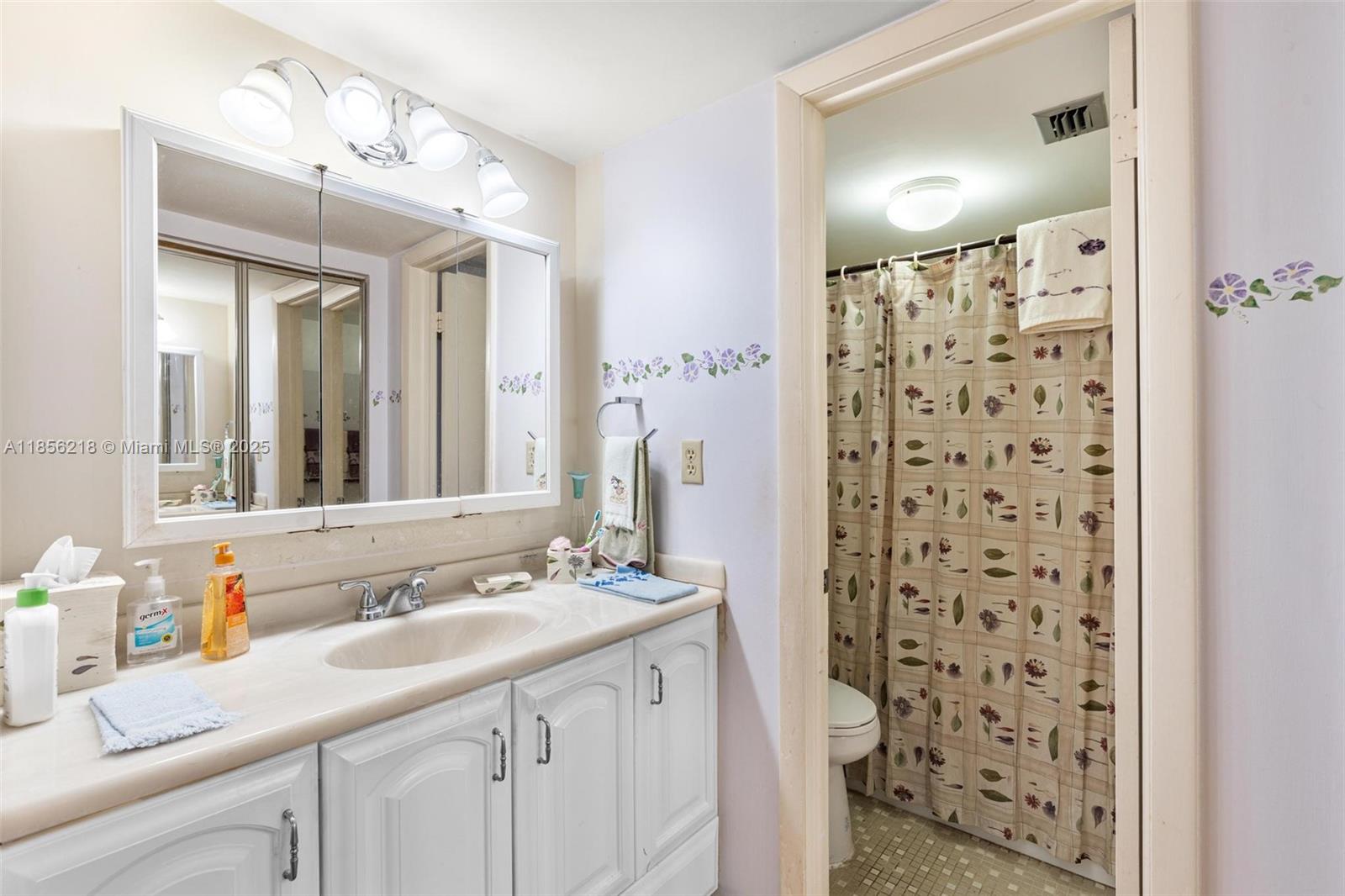 1101 Colony Point Cir # 307