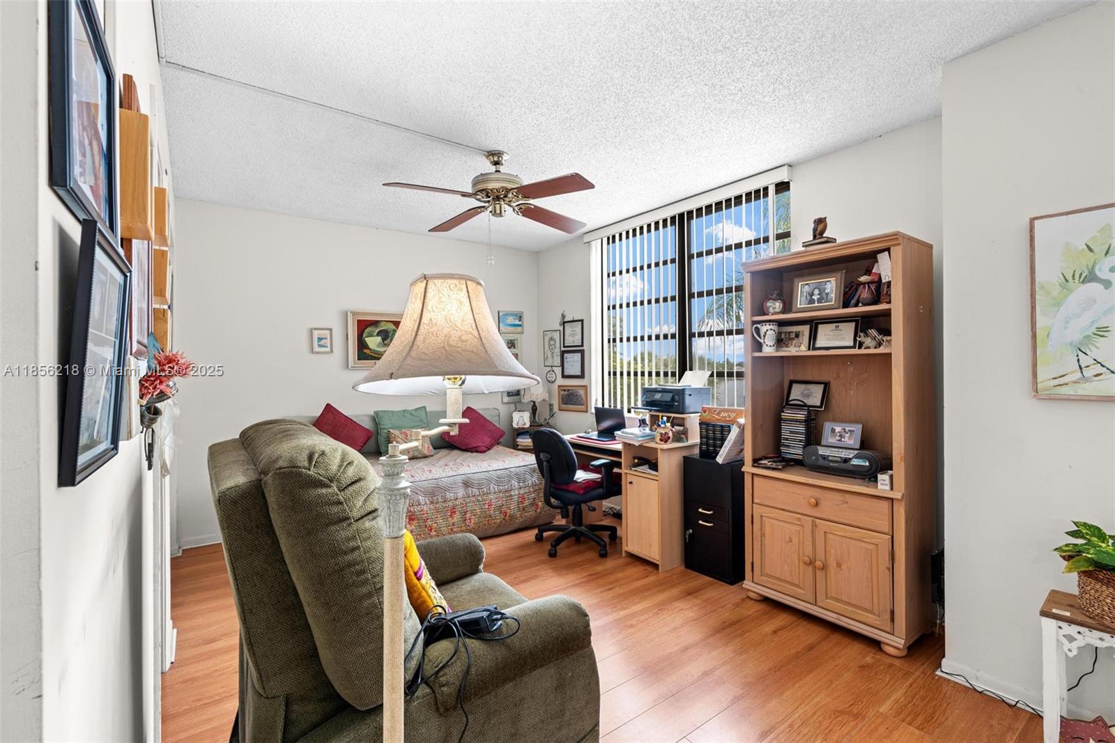 1101 Colony Point Cir # 307