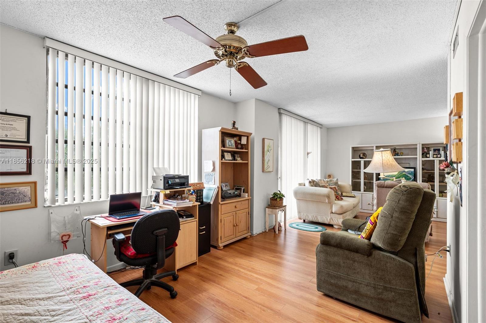 1101 Colony Point Cir # 307