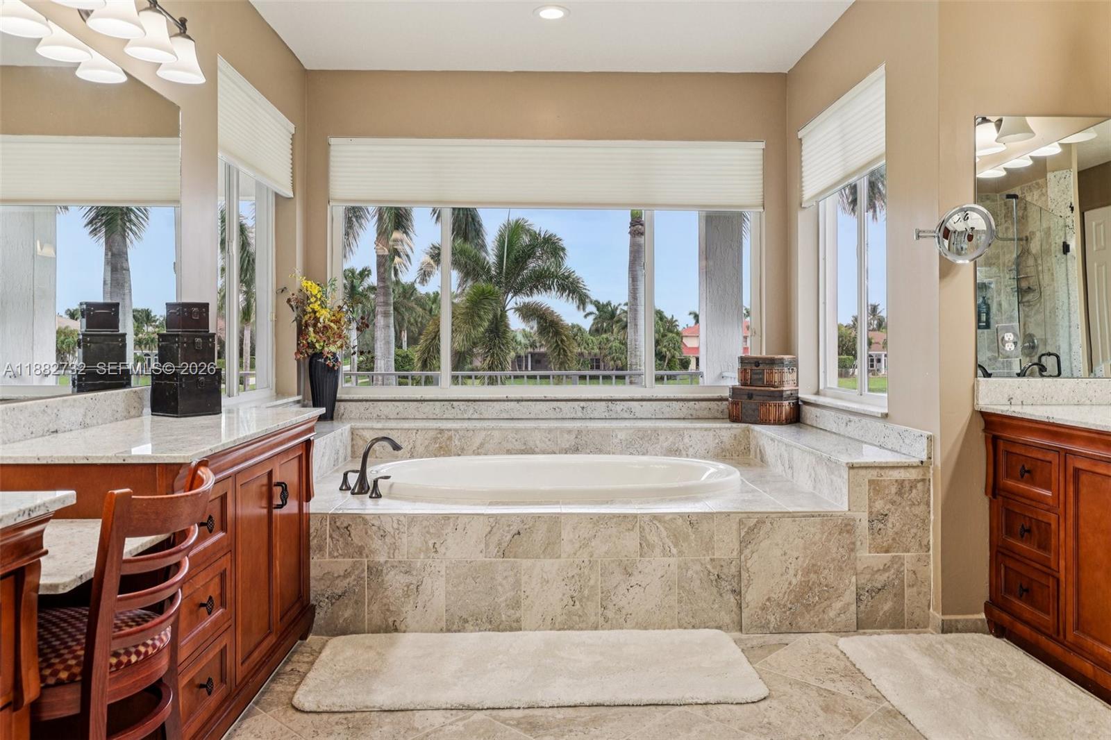 11759 Paradise Cove Ln