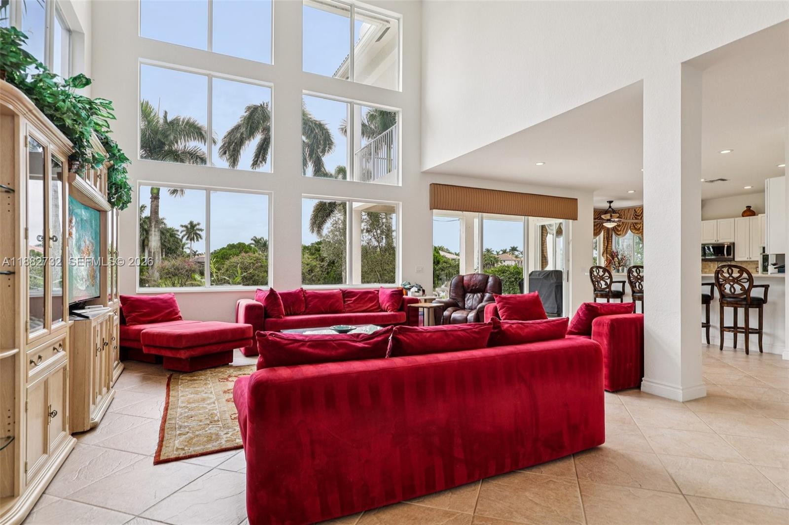 11759 Paradise Cove Ln