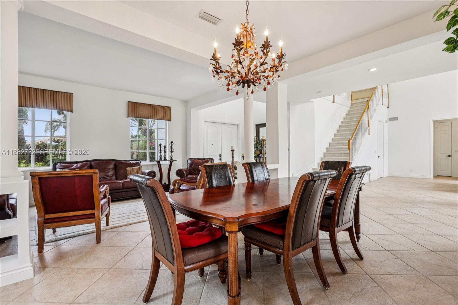 11759 Paradise Cove Ln