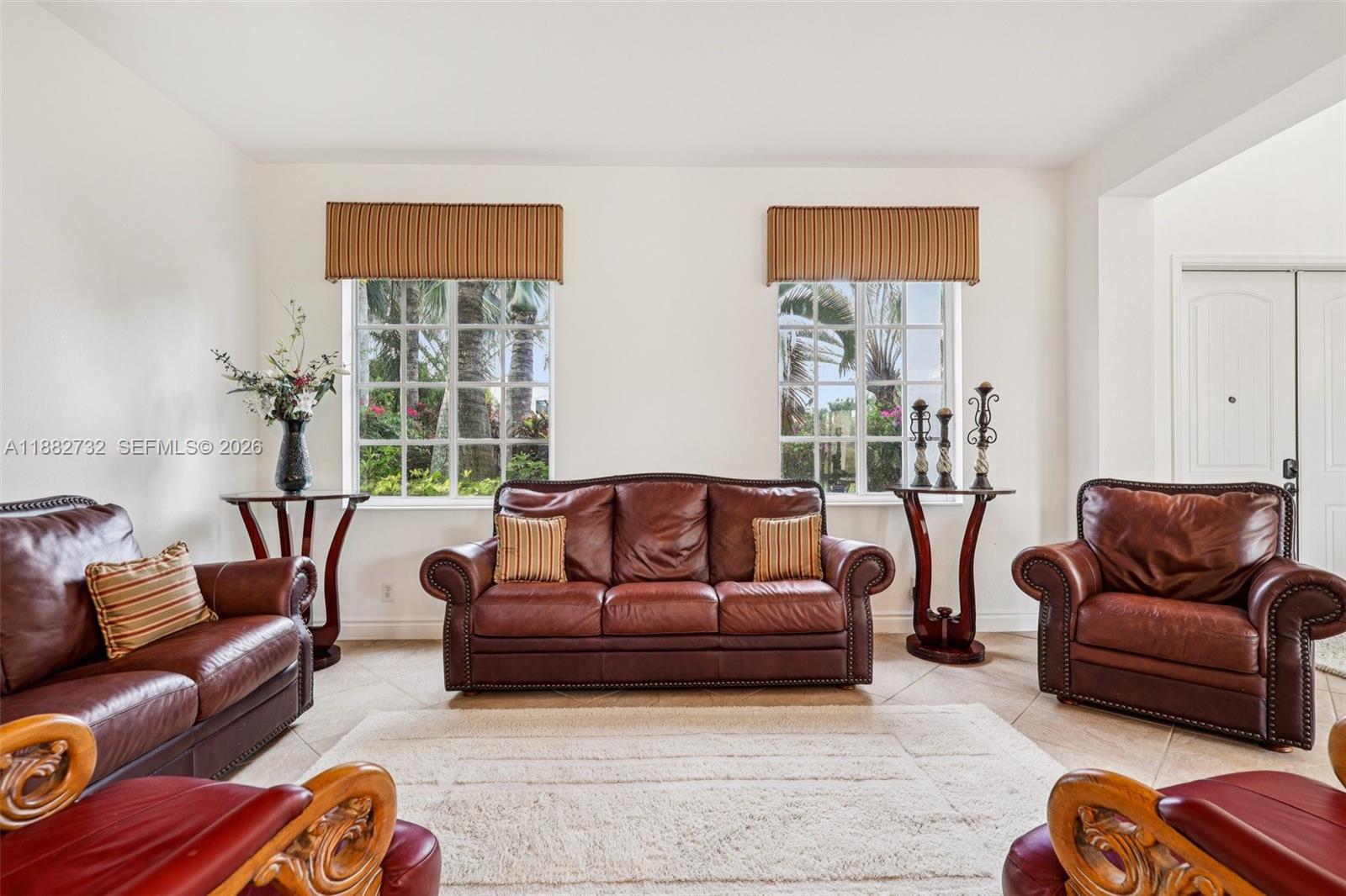 11759 Paradise Cove Ln