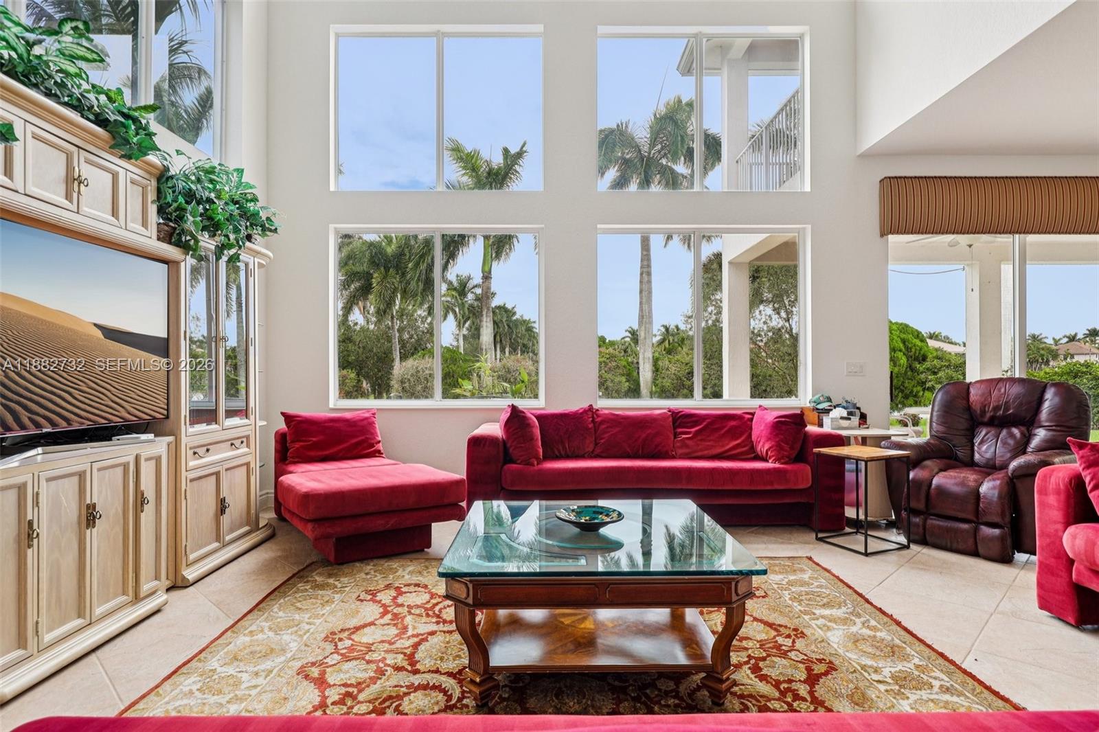 11759 Paradise Cove Ln