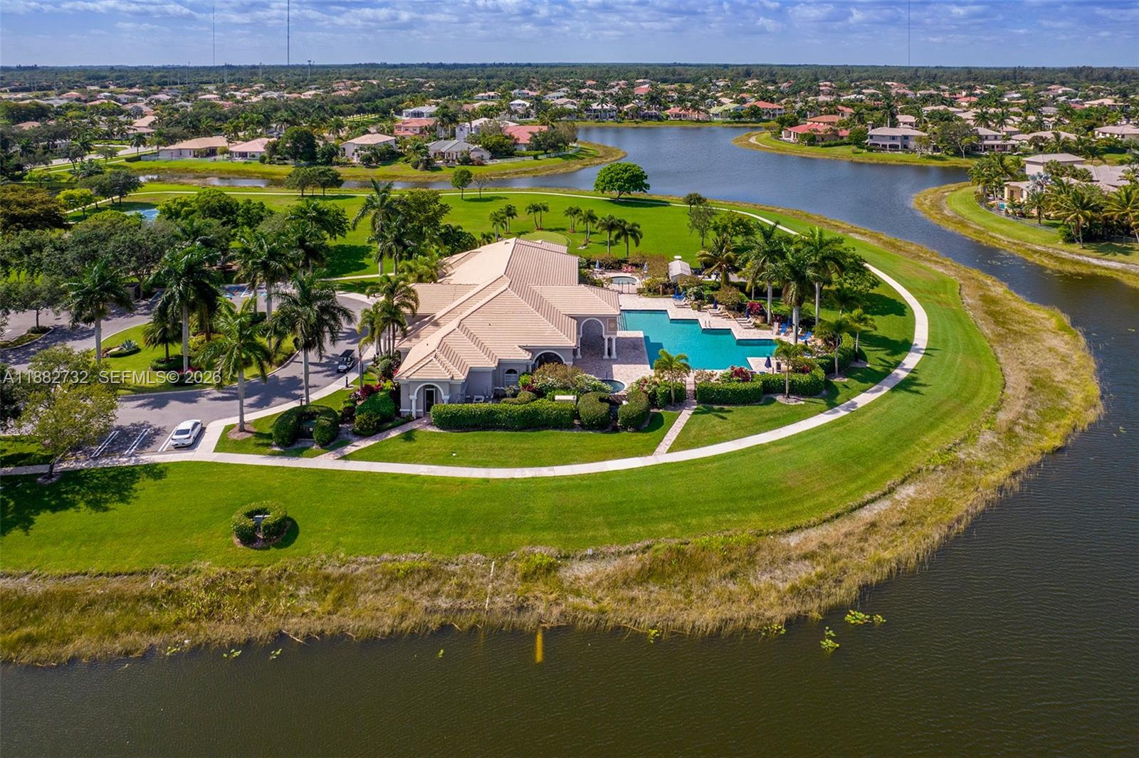 11759 Paradise Cove Ln