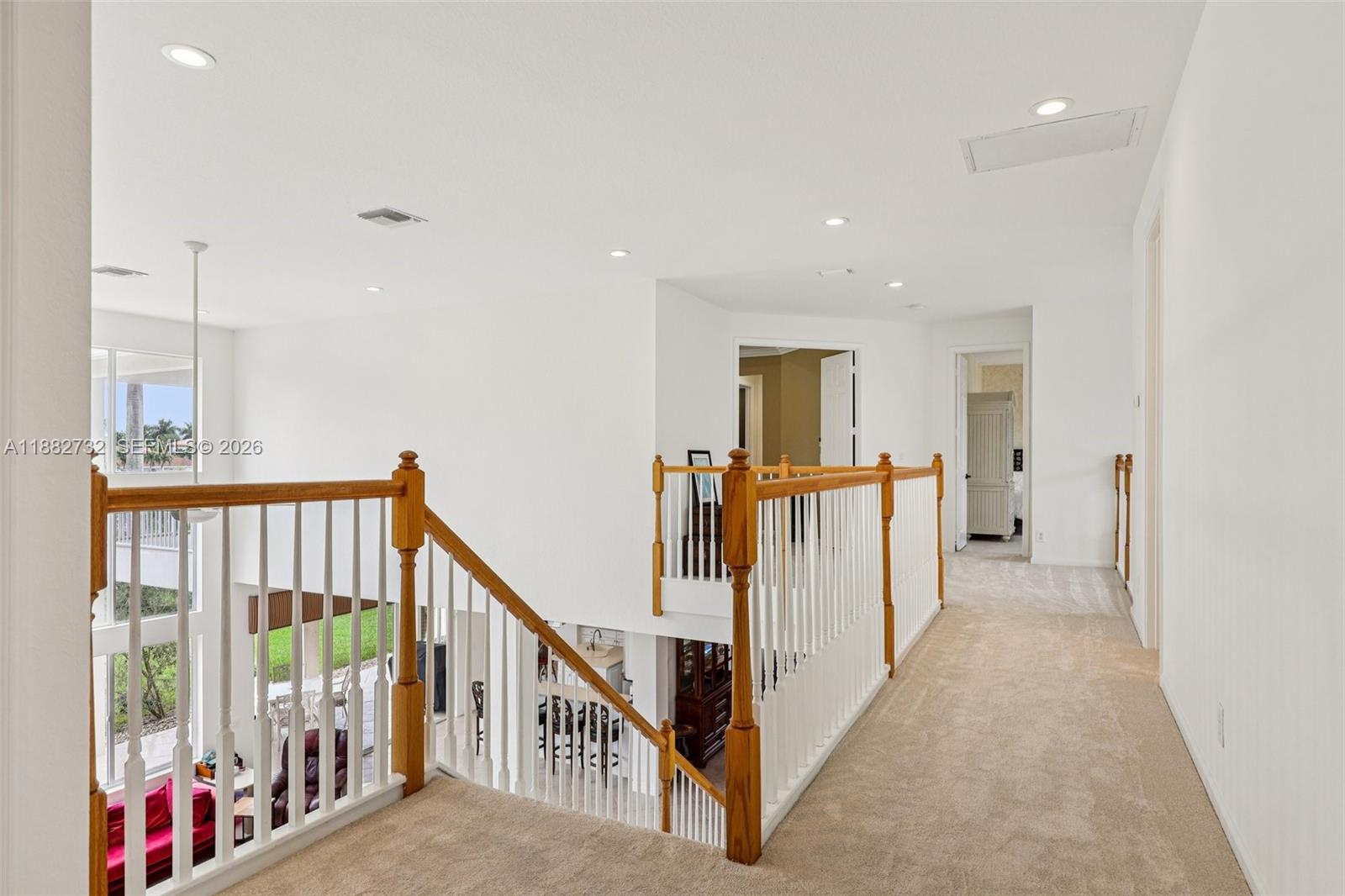 11759 Paradise Cove Ln