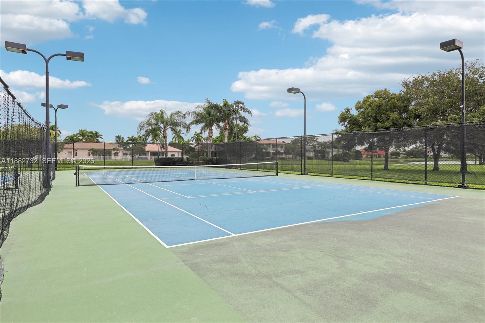 11759 Paradise Cove Ln