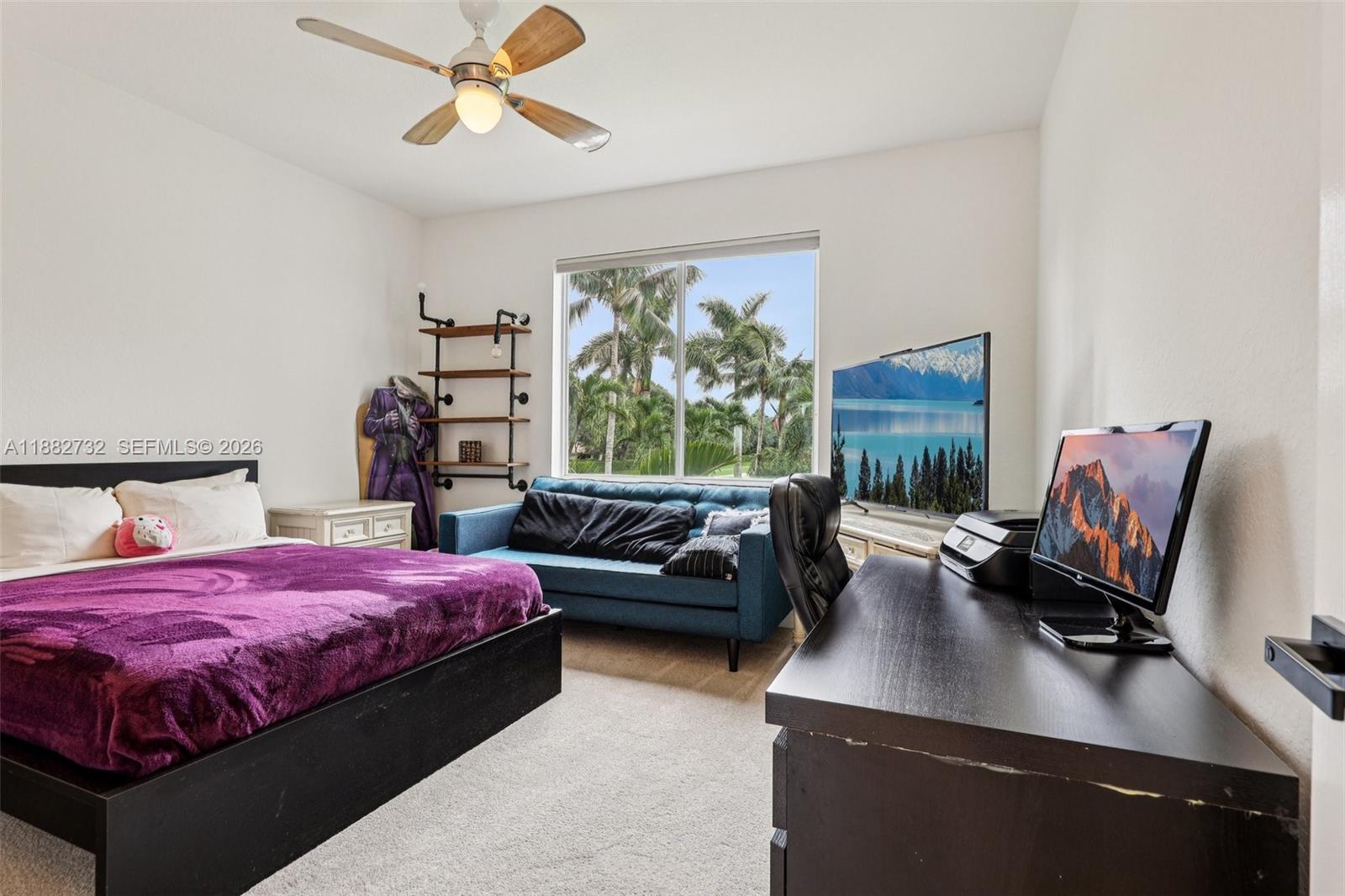 11759 Paradise Cove Ln